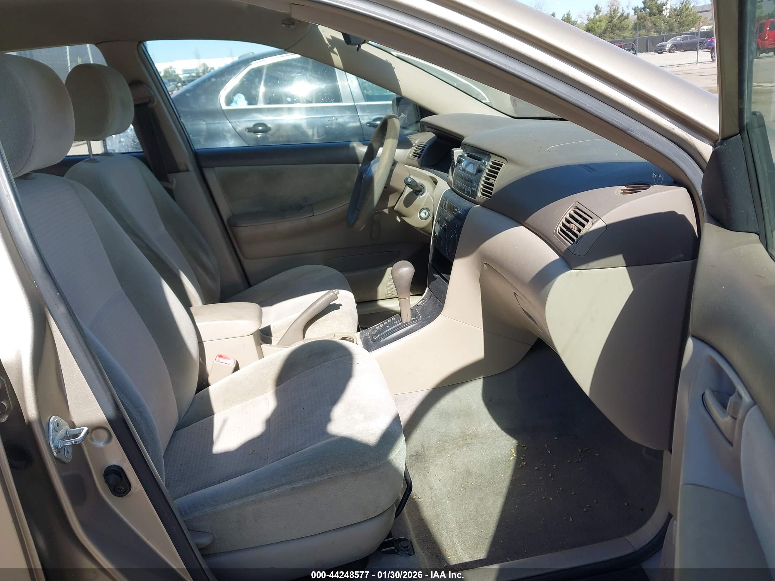 TOYOTA COROLLA image 5