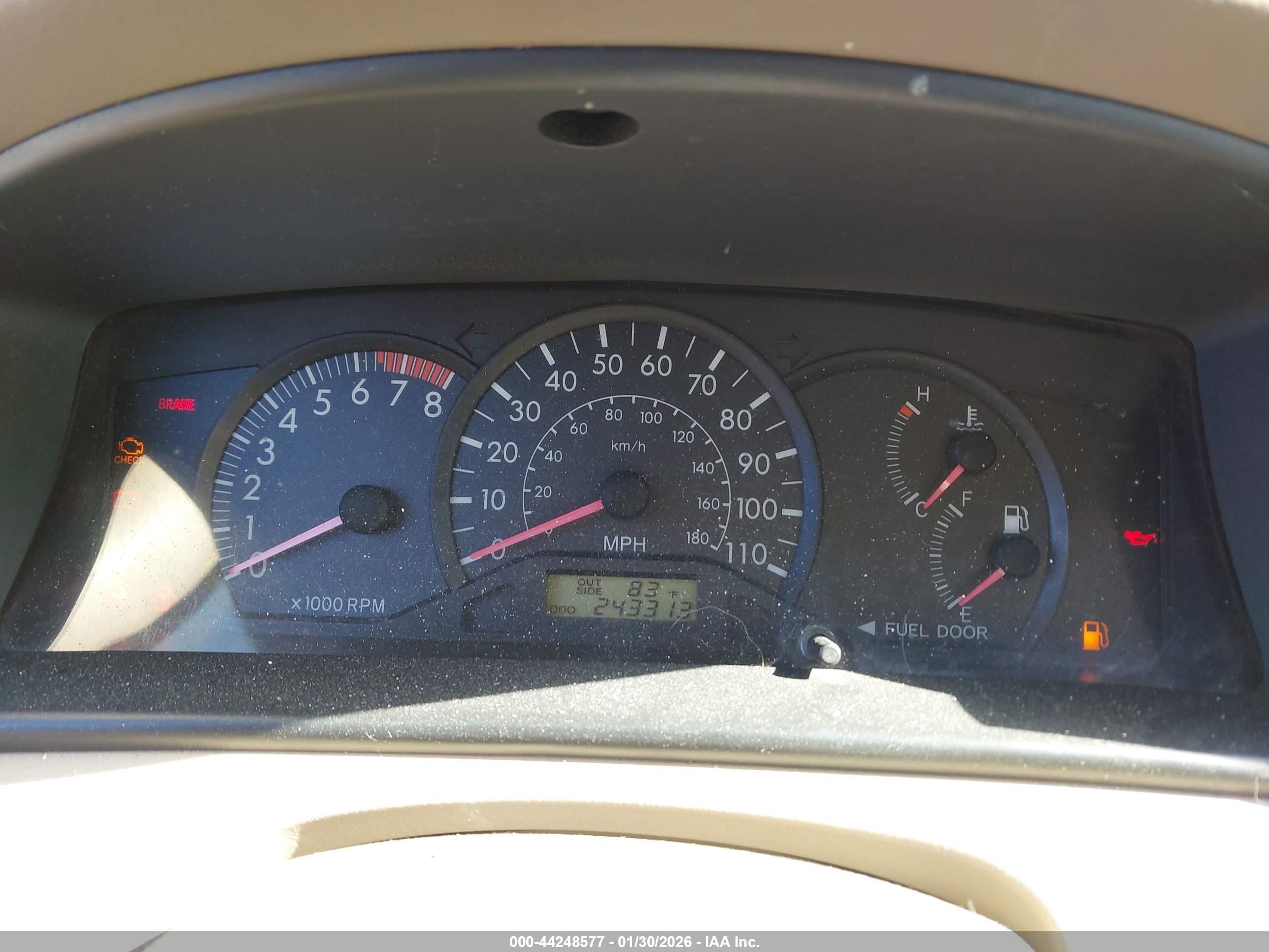 TOYOTA COROLLA image 7