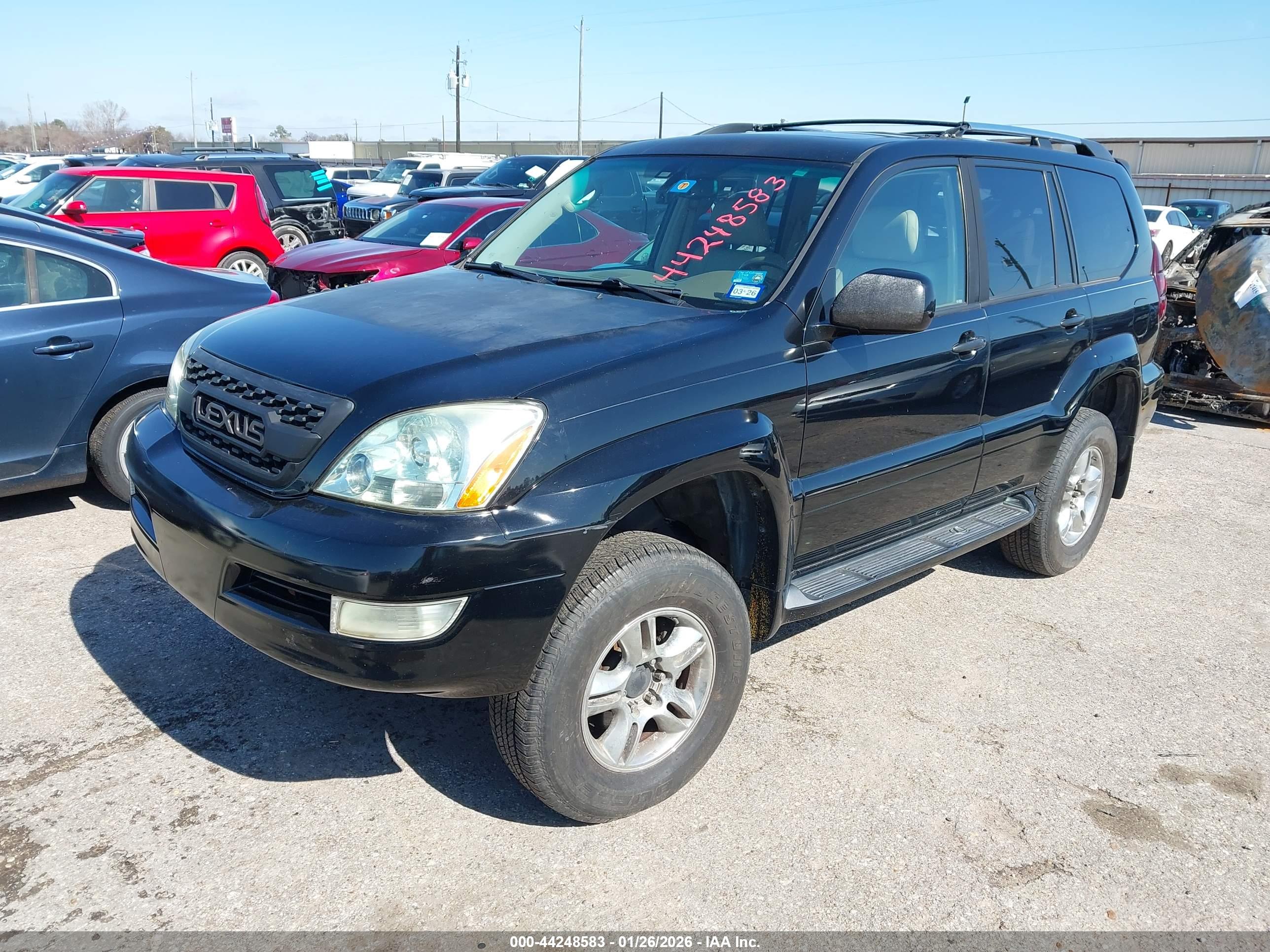 LEXUS GX image 2