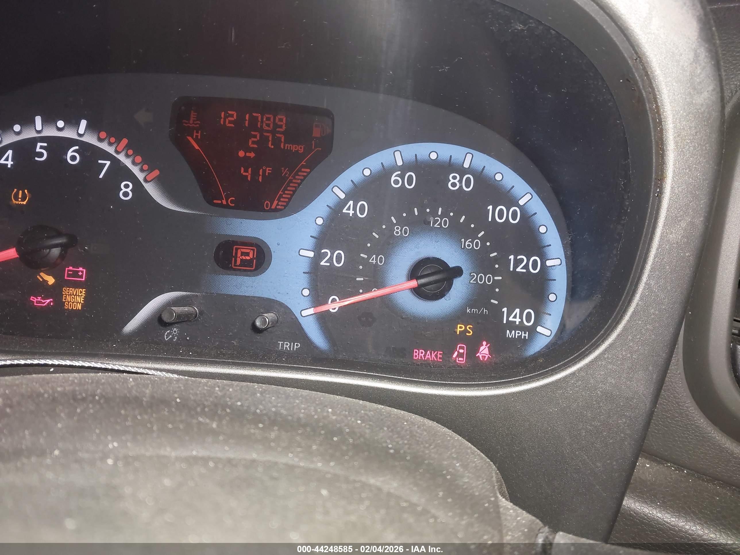 NISSAN CUBE image 7