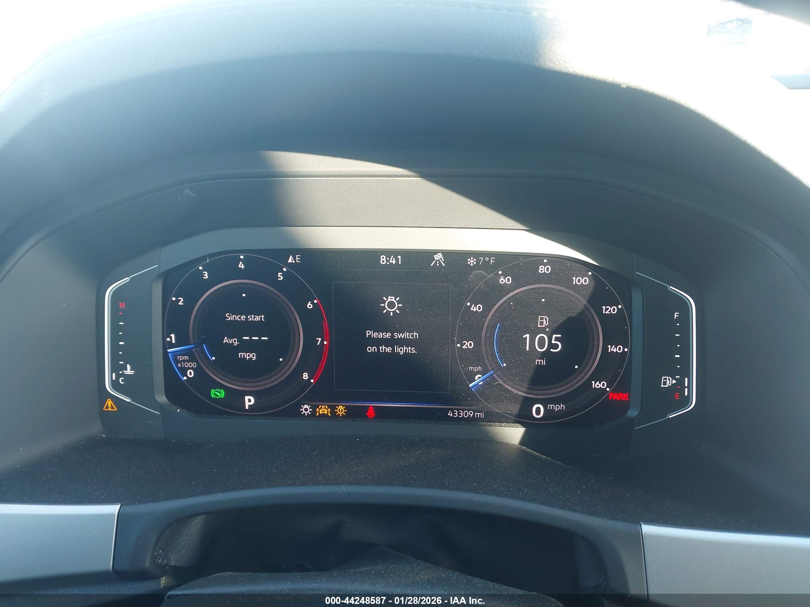 VOLKSWAGEN ATLAS image 7
