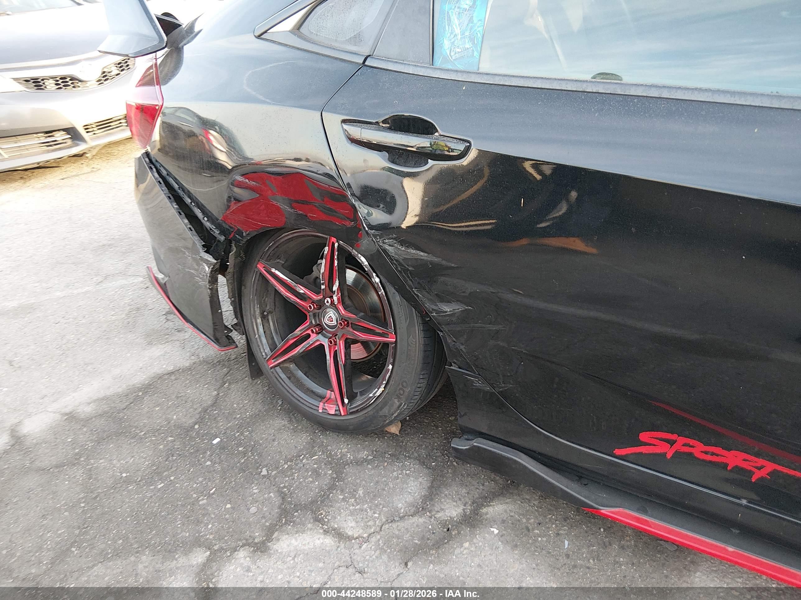 HONDA CIVIC image 6