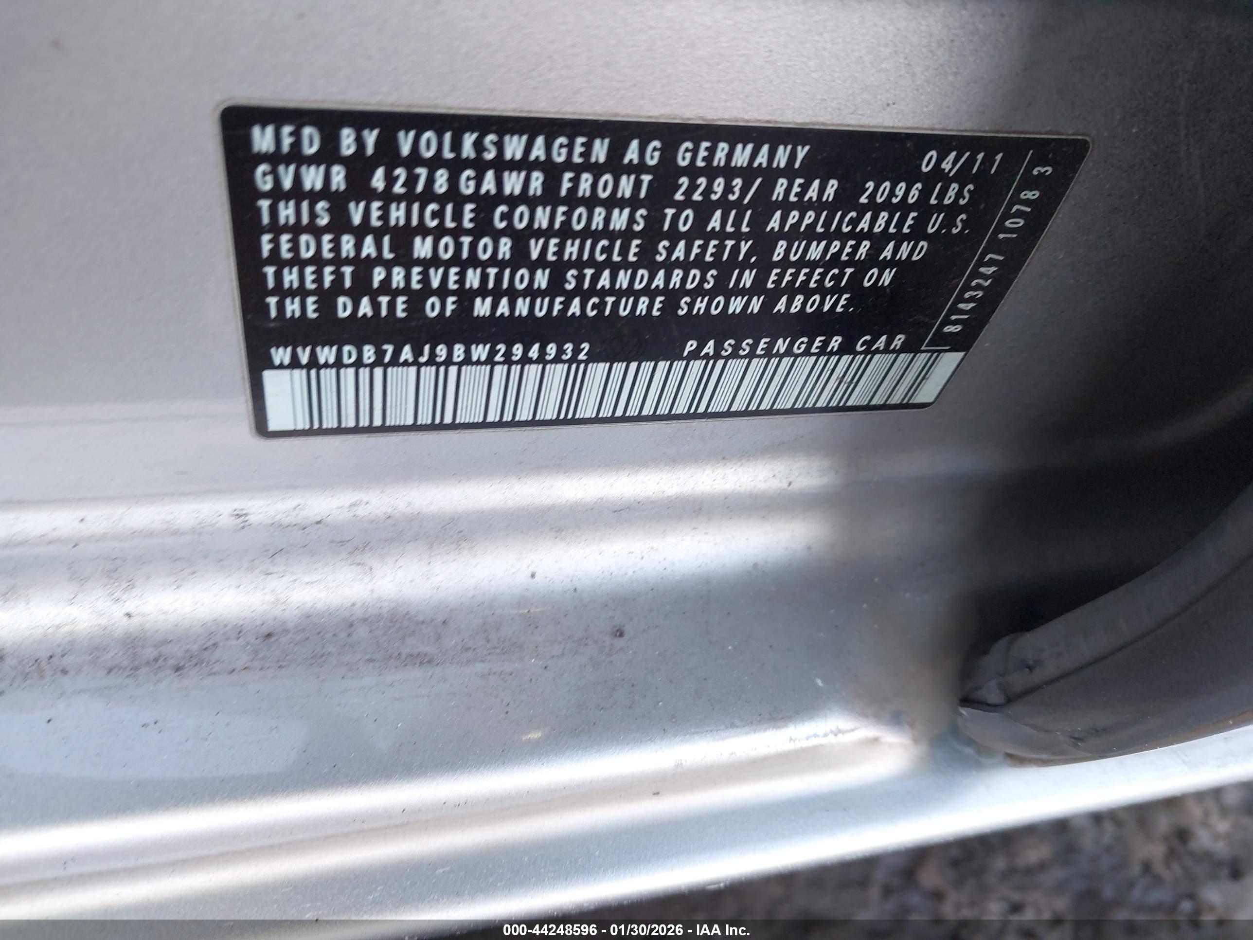 VOLKSWAGEN GOLF image 9