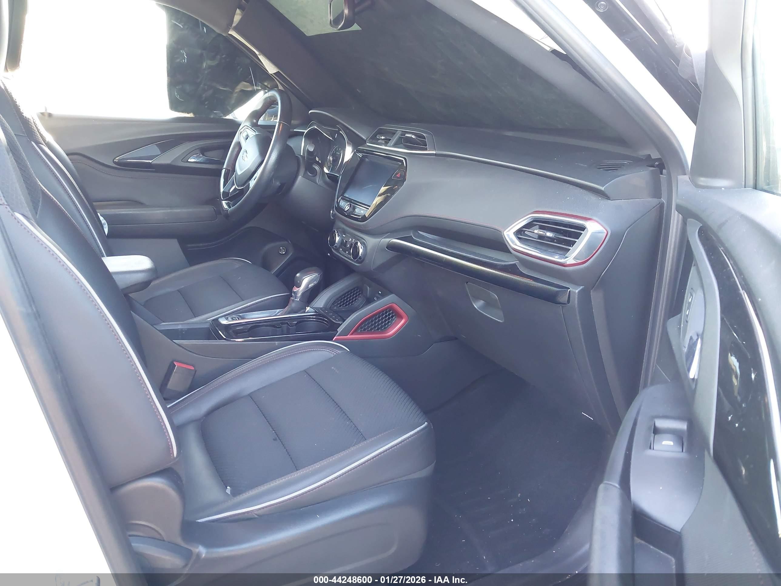 CHEVROLET TRAILBLAZER image 5
