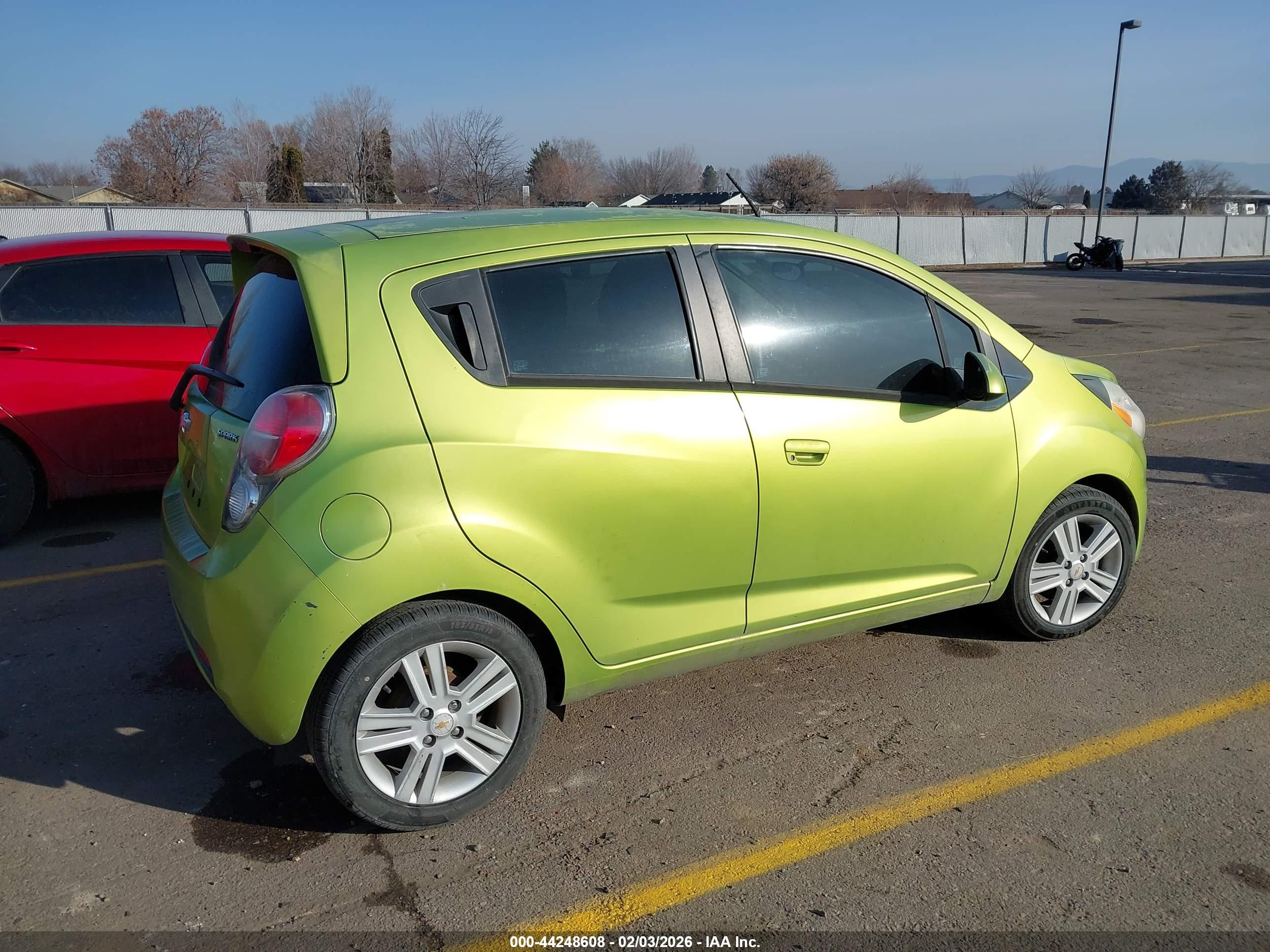 CHEVROLET SPARK image 4