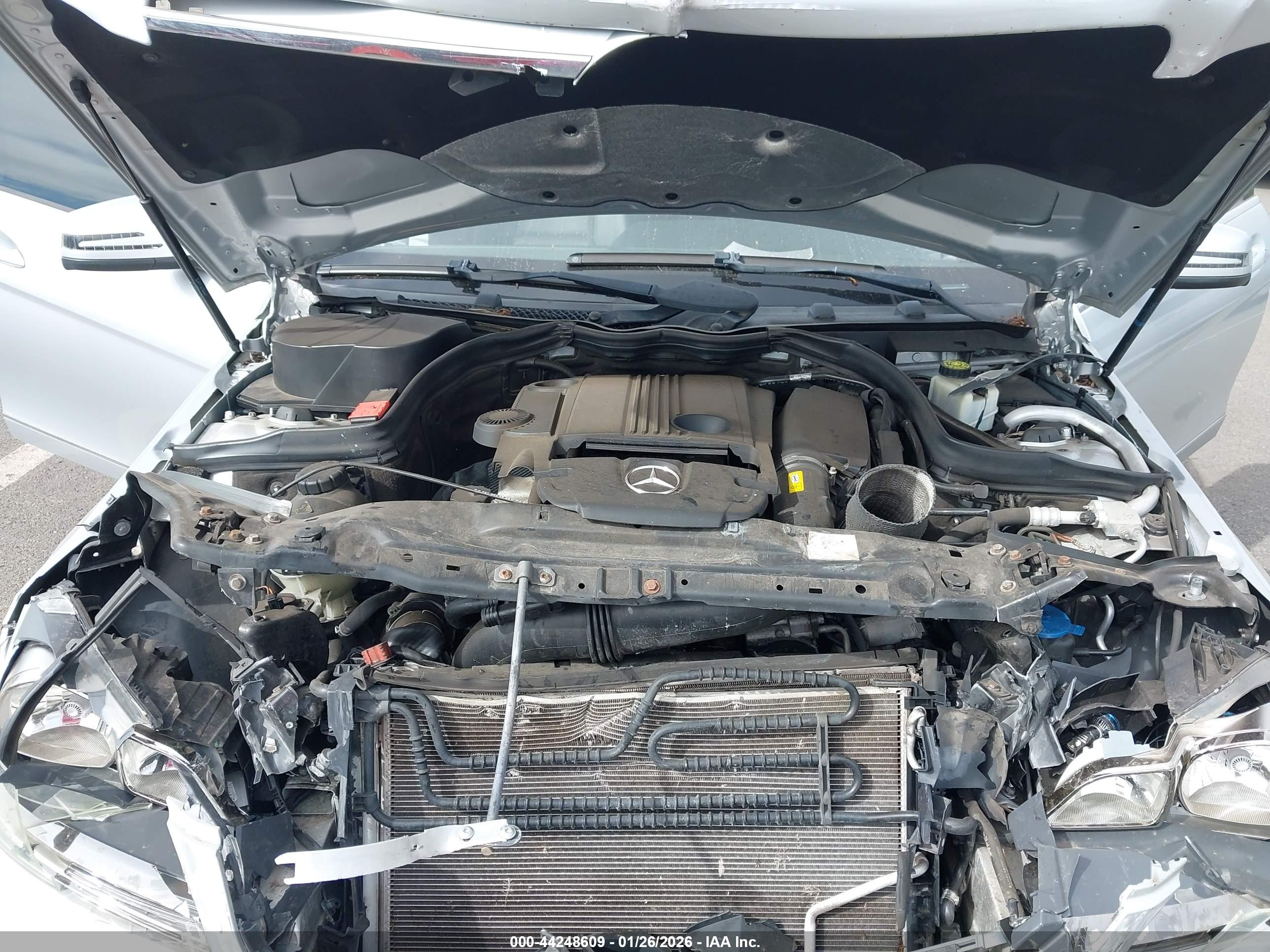 MERCEDES-BENZ C image 10
