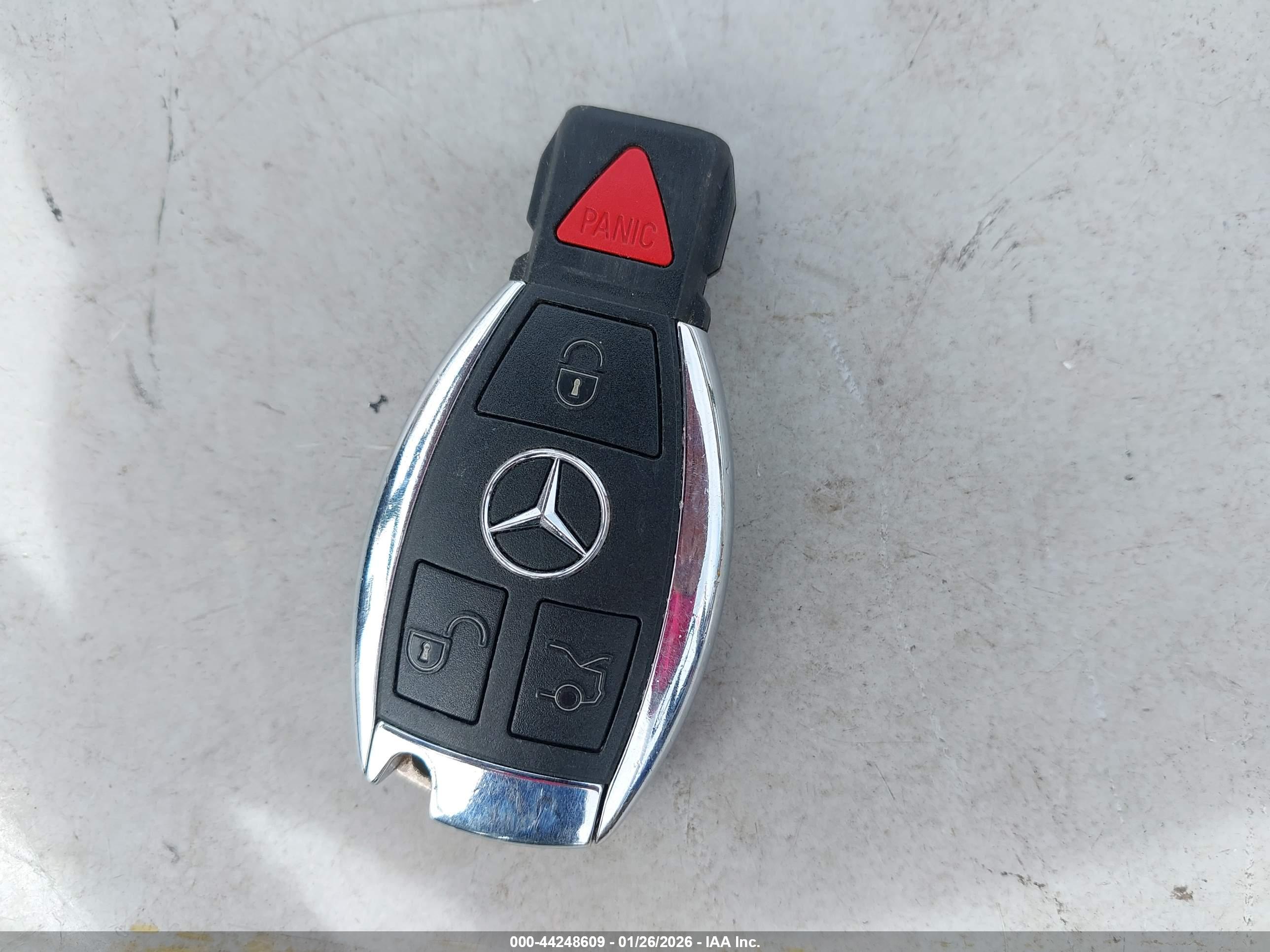 MERCEDES-BENZ C image 11