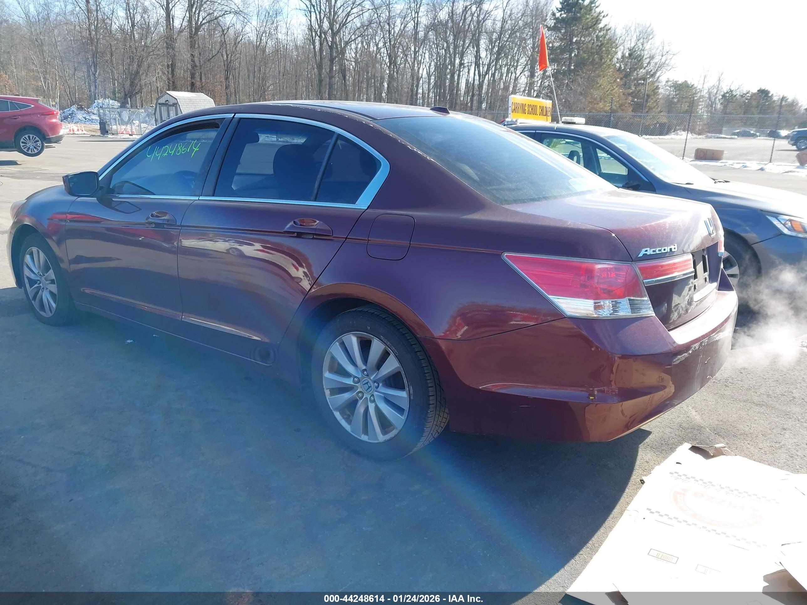 HONDA ACCORD image 3