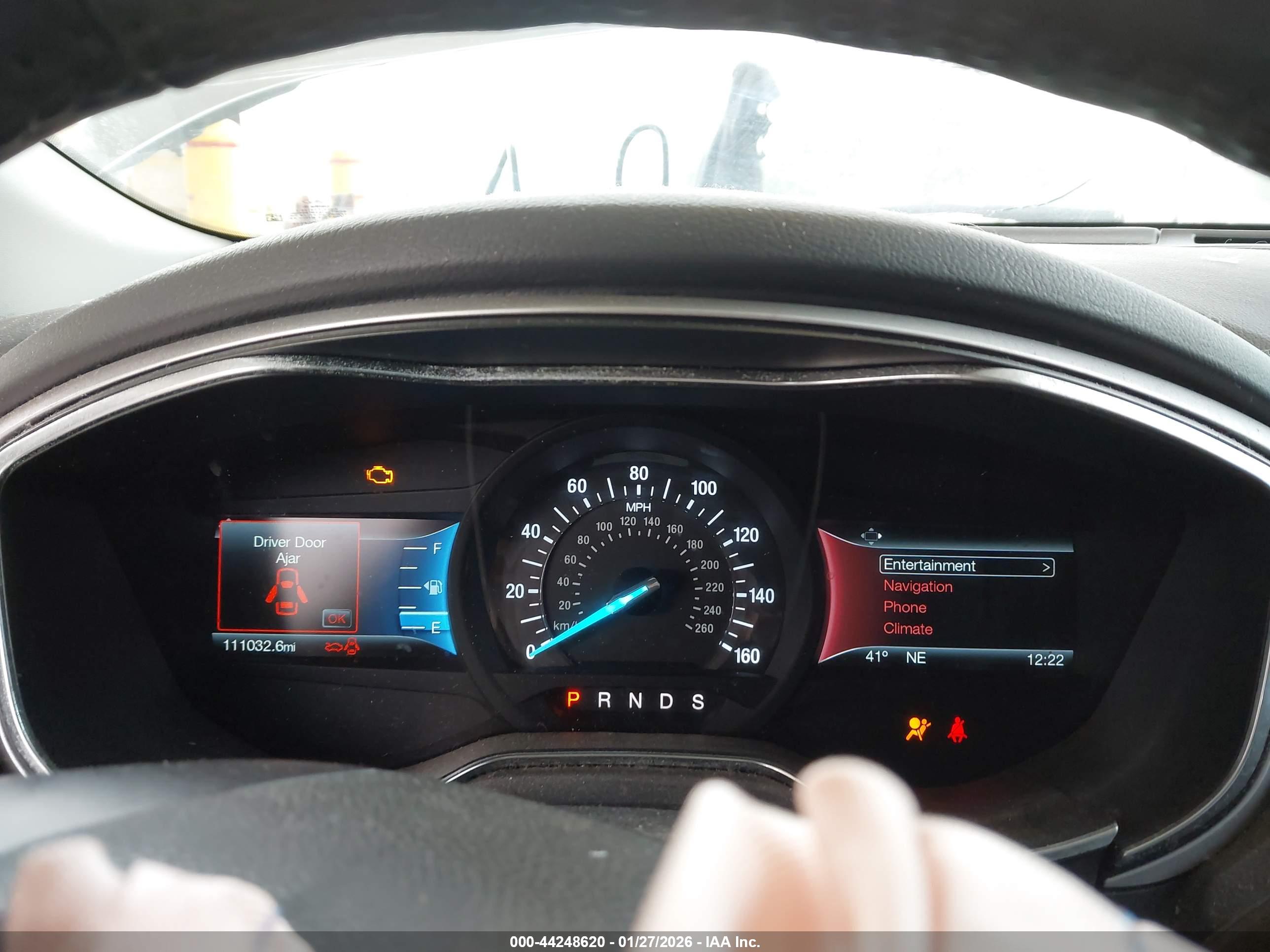 FORD FUSION image 7