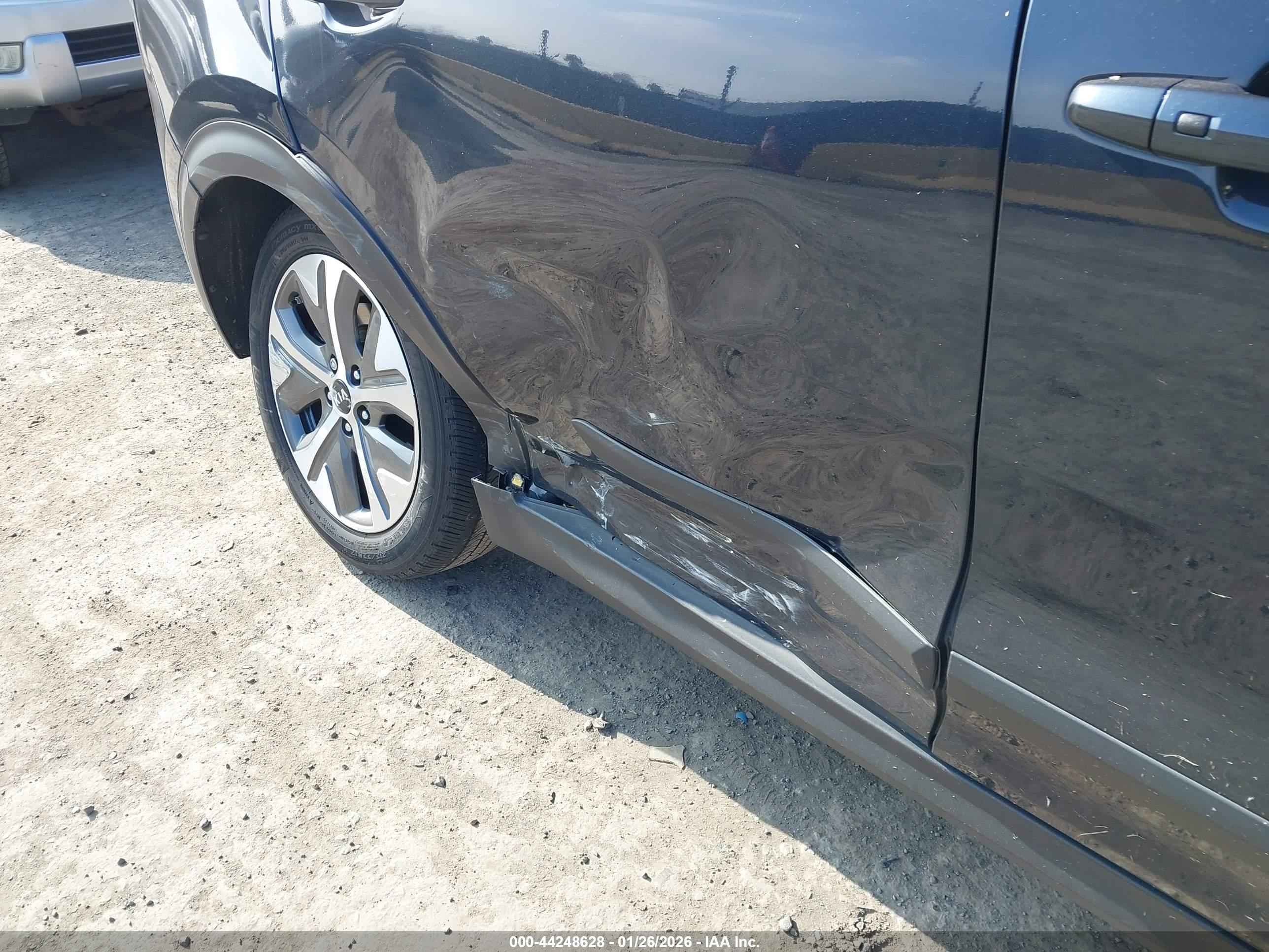KIA NIRO image 6