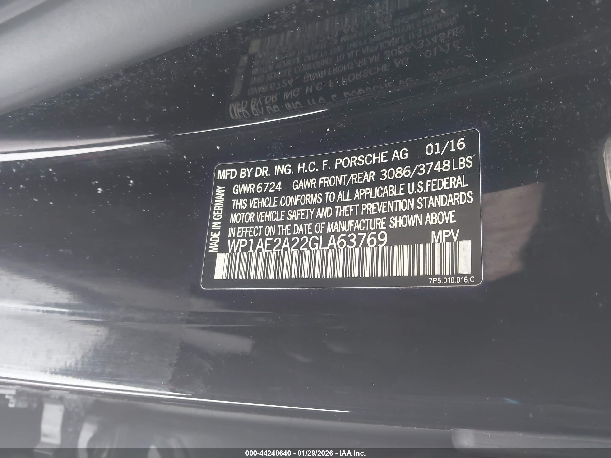 PORSCHE CAYENNE image 9