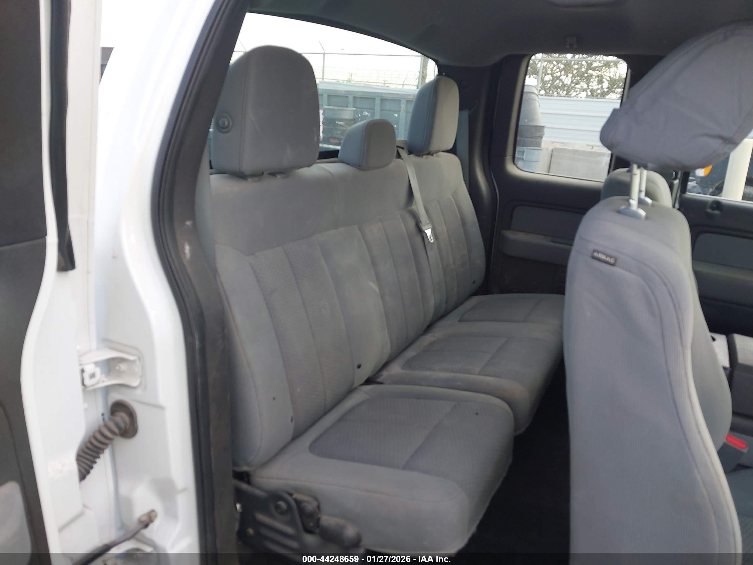 FORD F-150 image 8