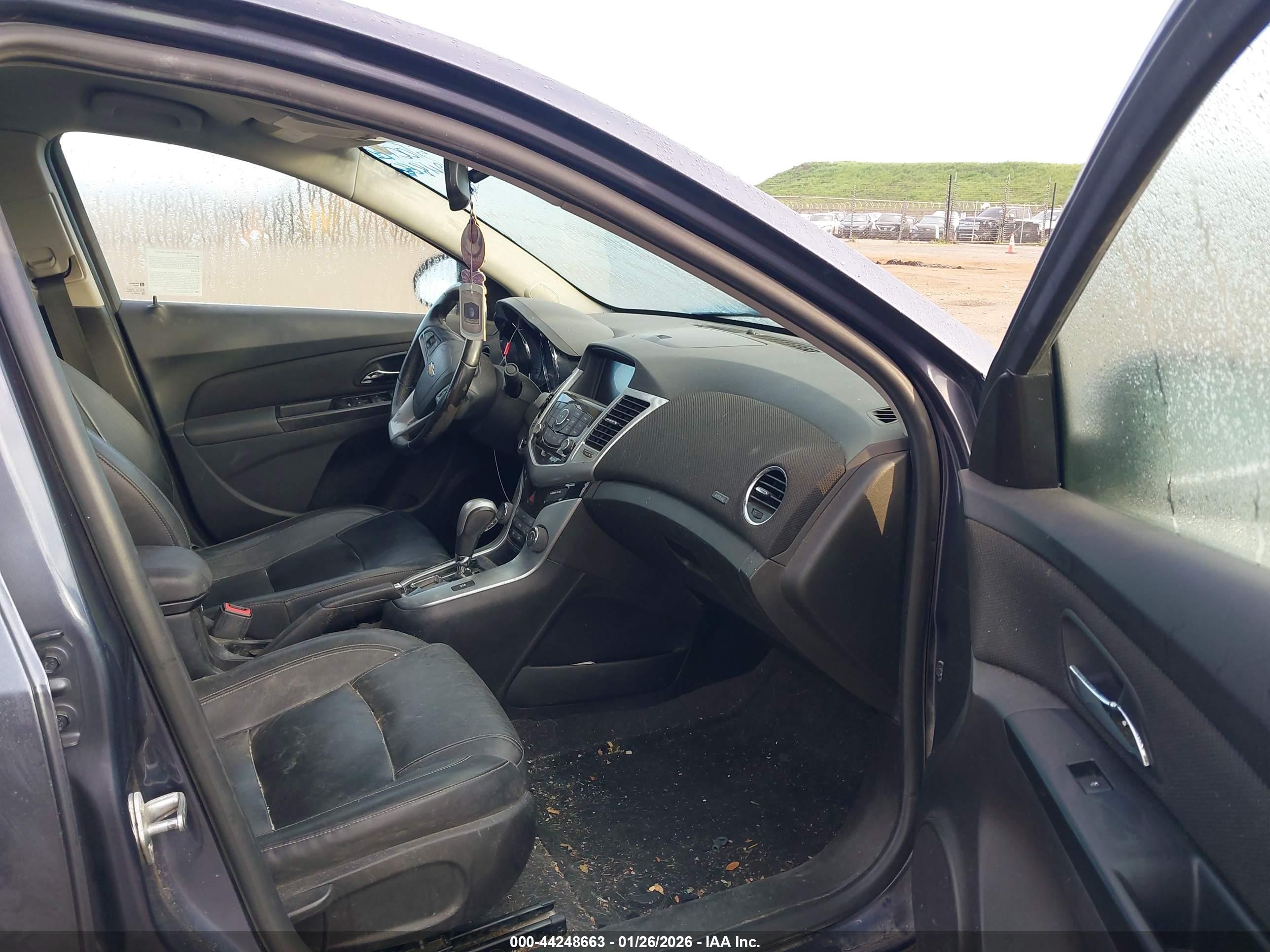 CHEVROLET CRUZE image 5