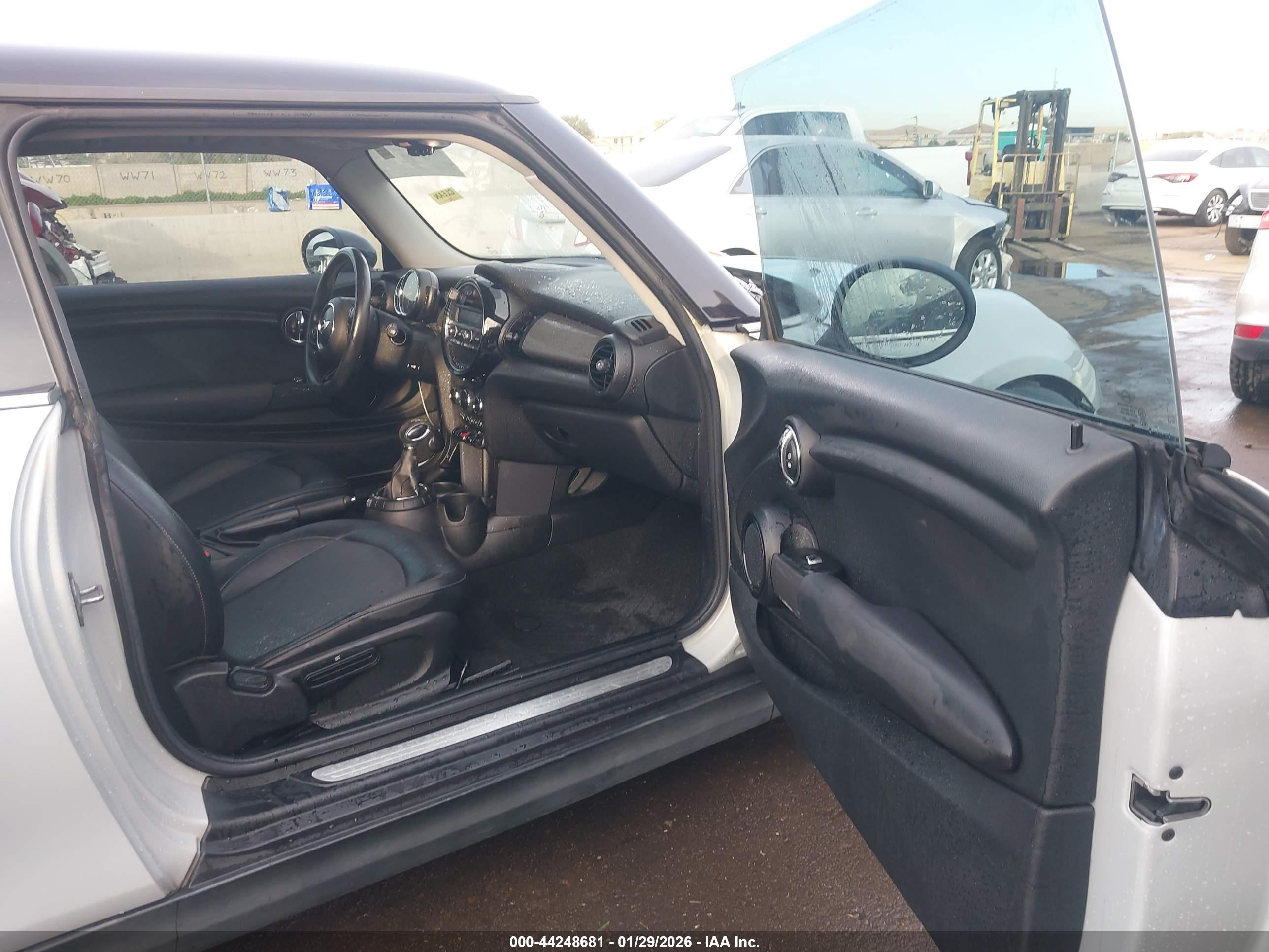 MINI HARDTOP image 5