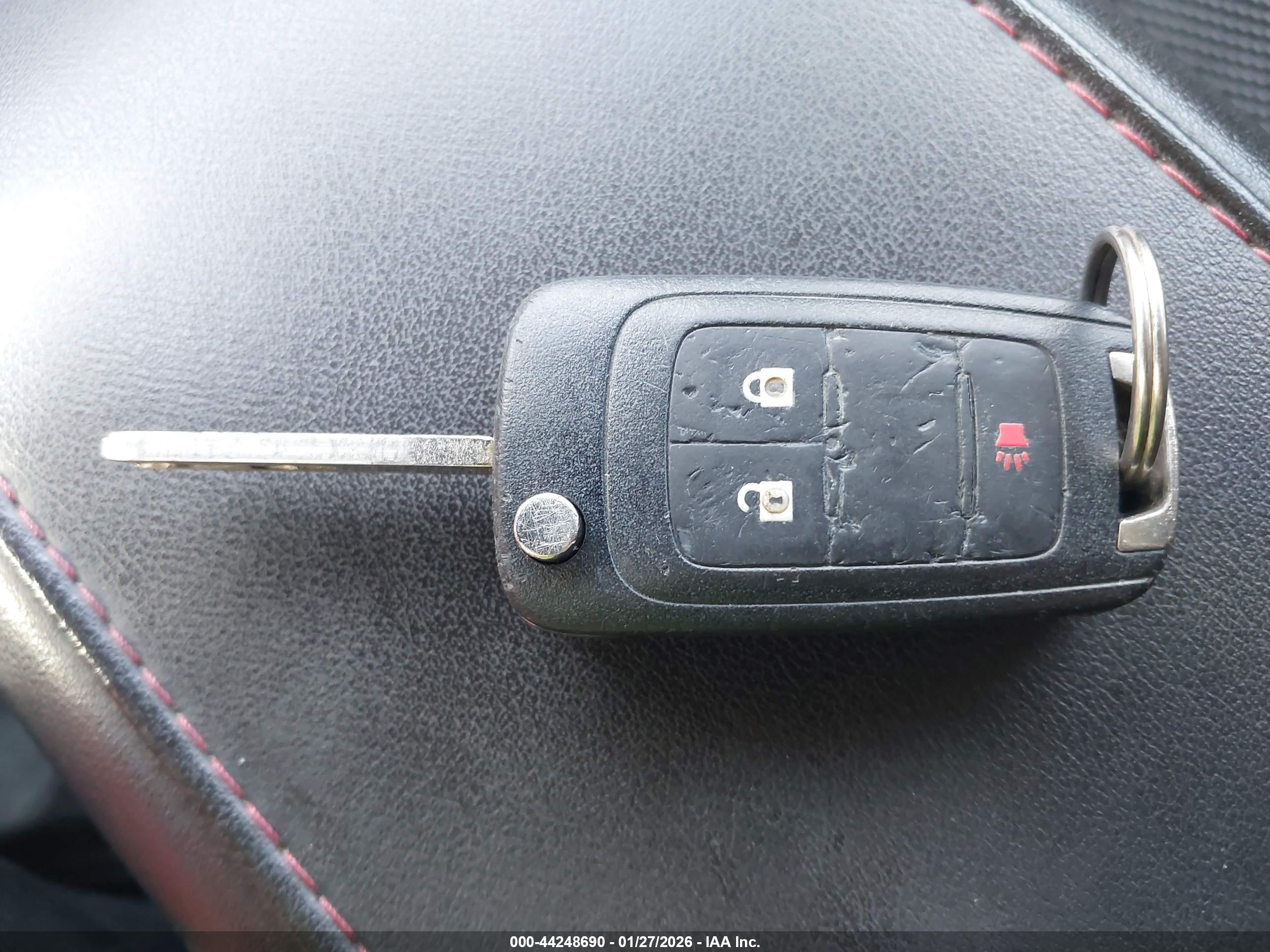 GMC TERRAIN image 11