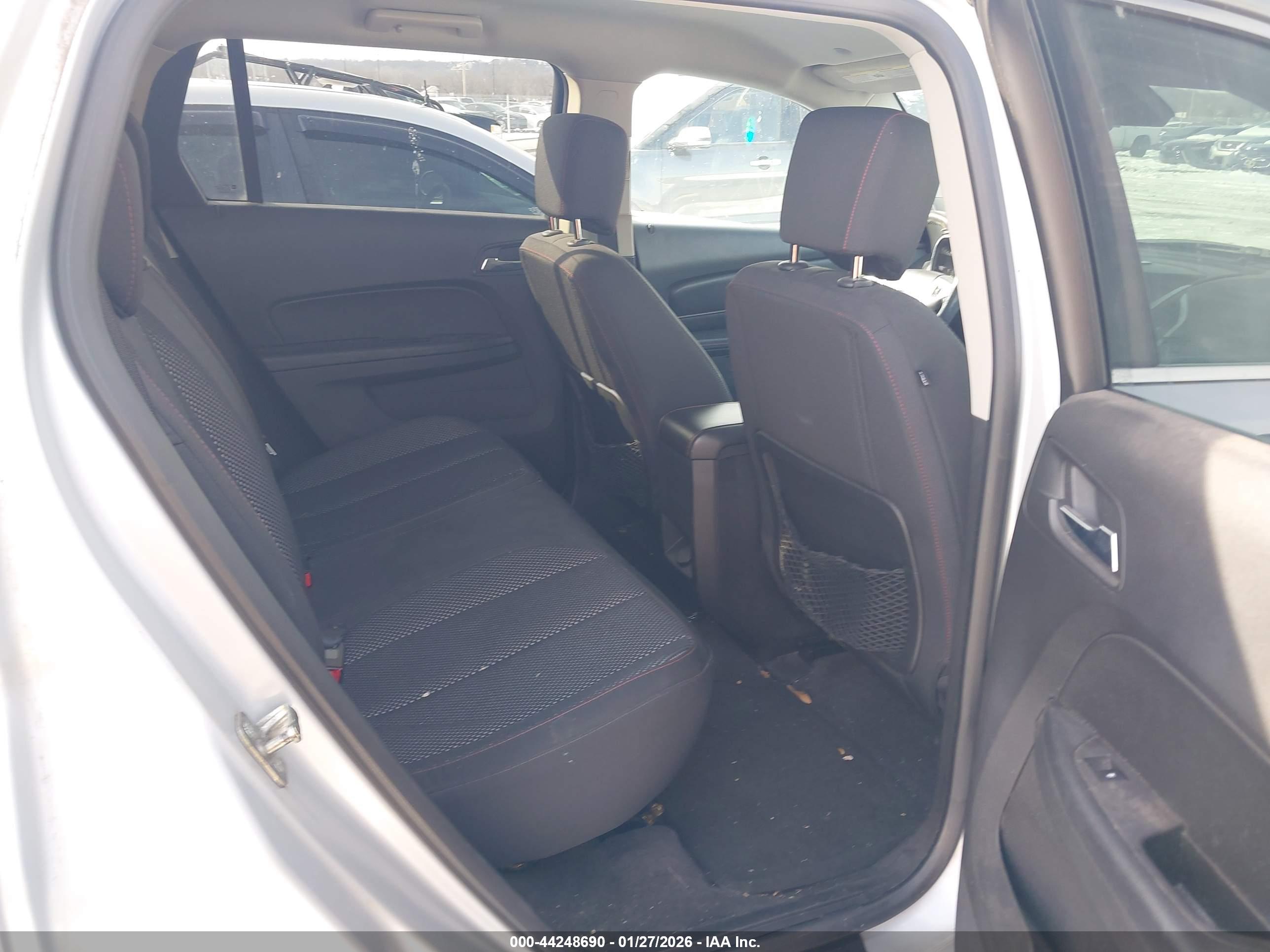 GMC TERRAIN image 8