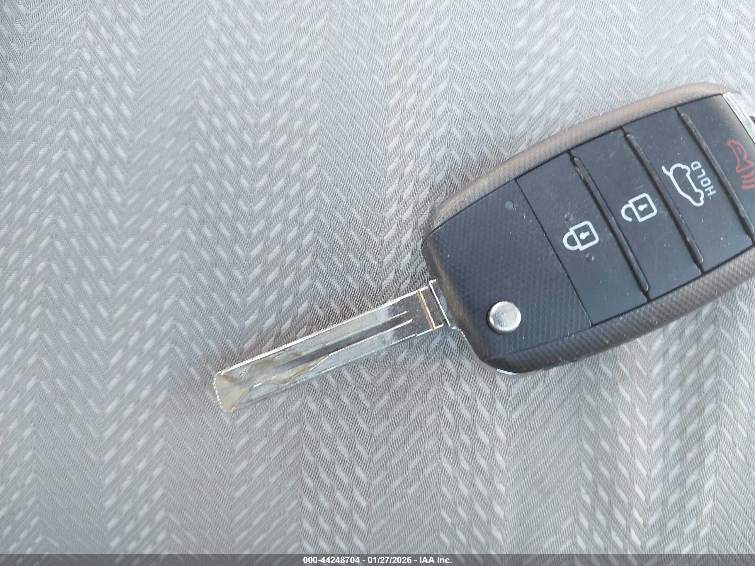 KIA SPORTAGE image 11