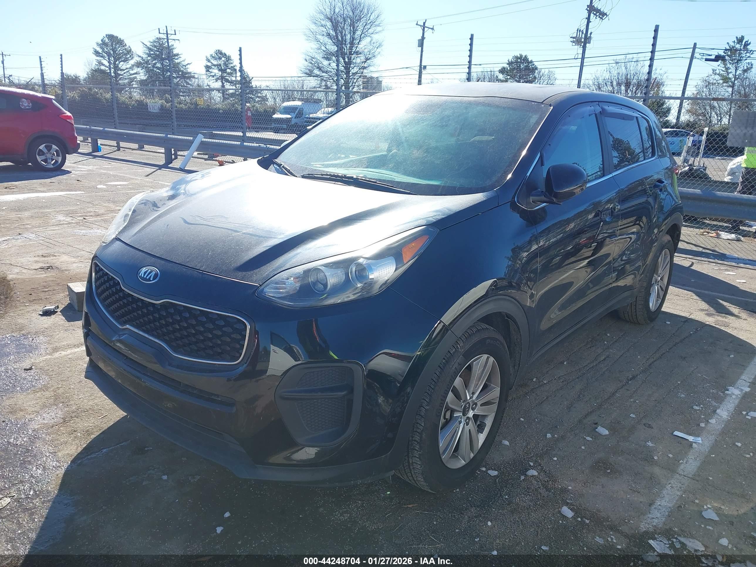 KIA SPORTAGE image 2