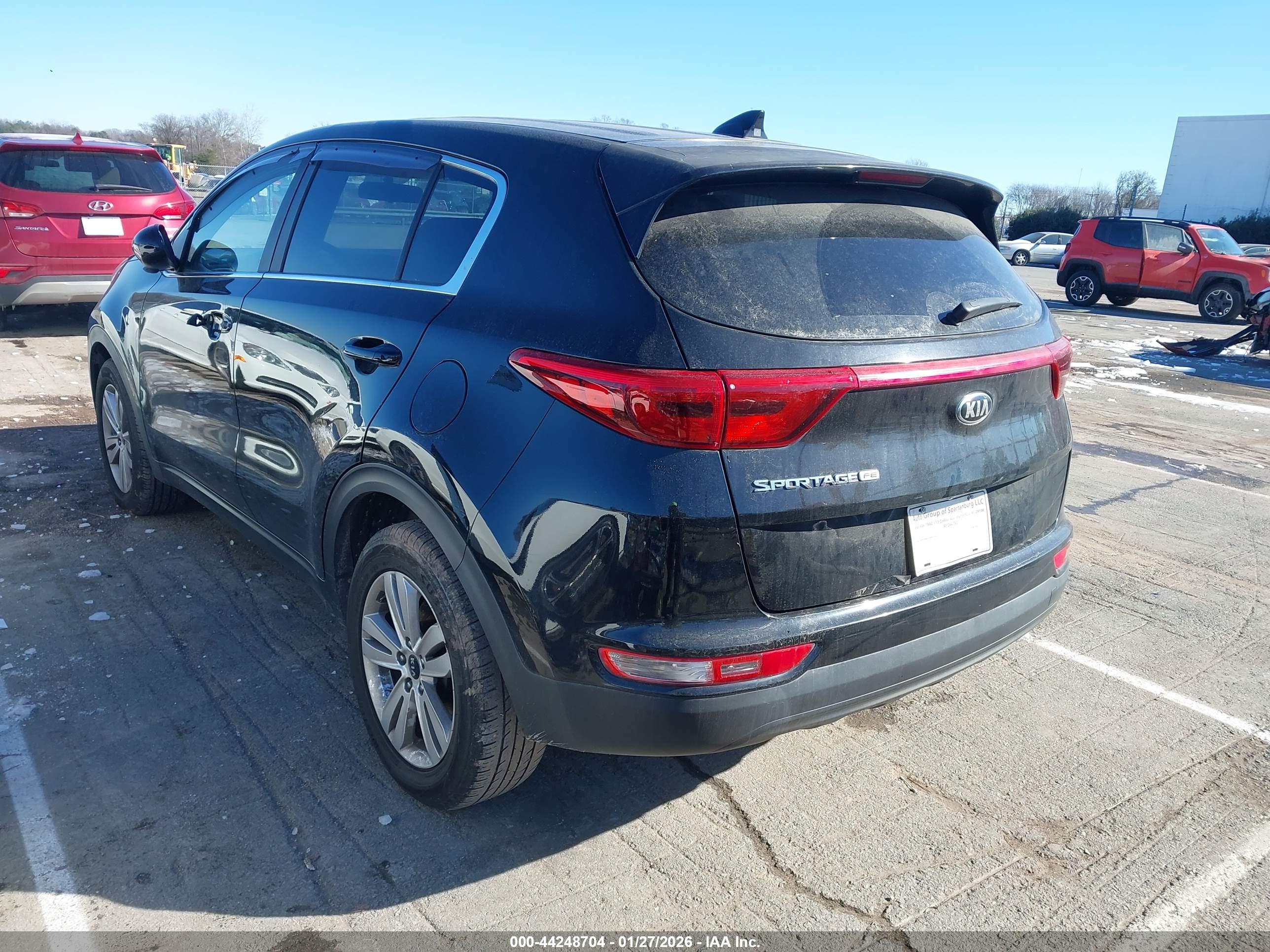 KIA SPORTAGE image 3