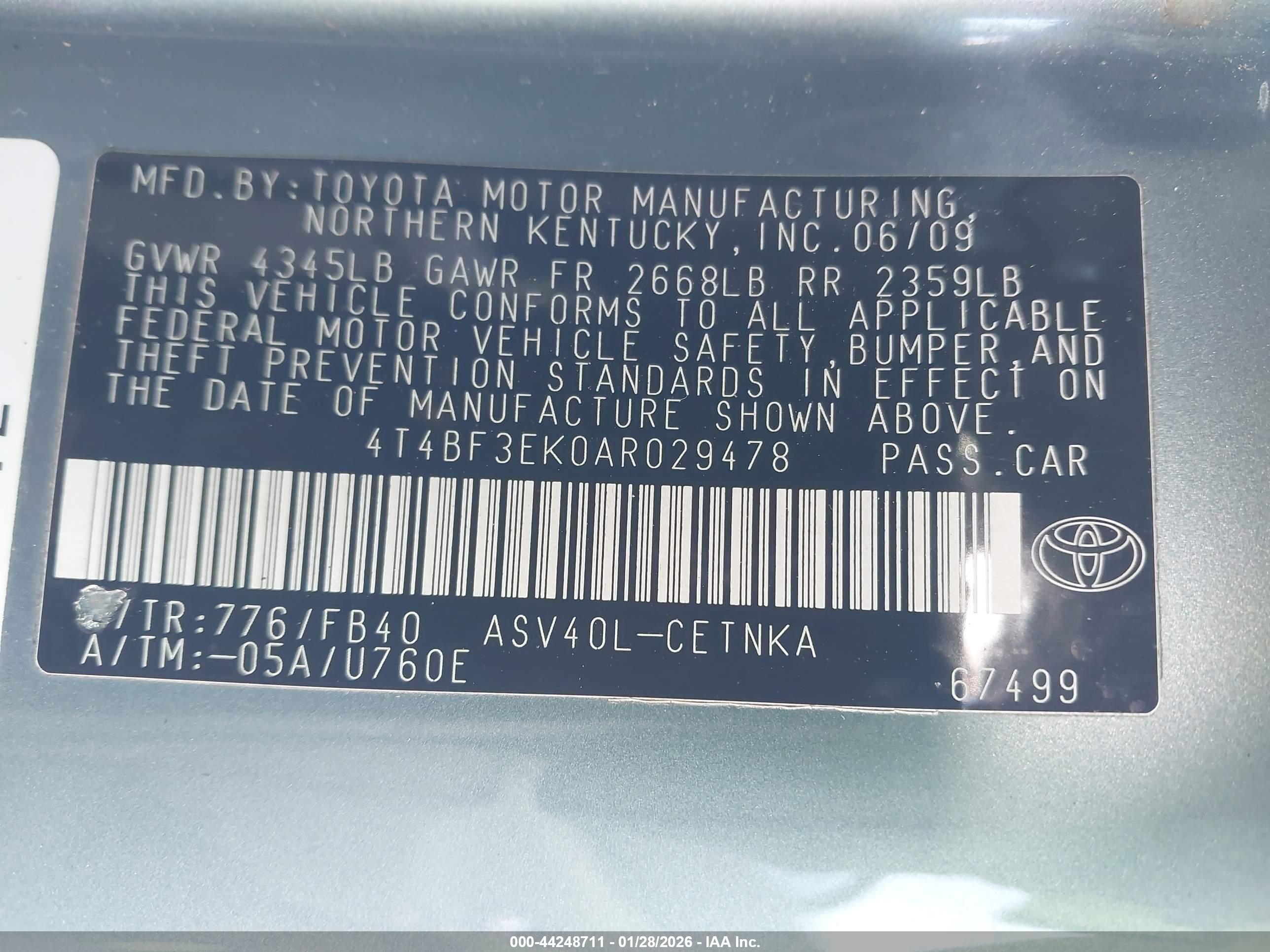 TOYOTA CAMRY image 9