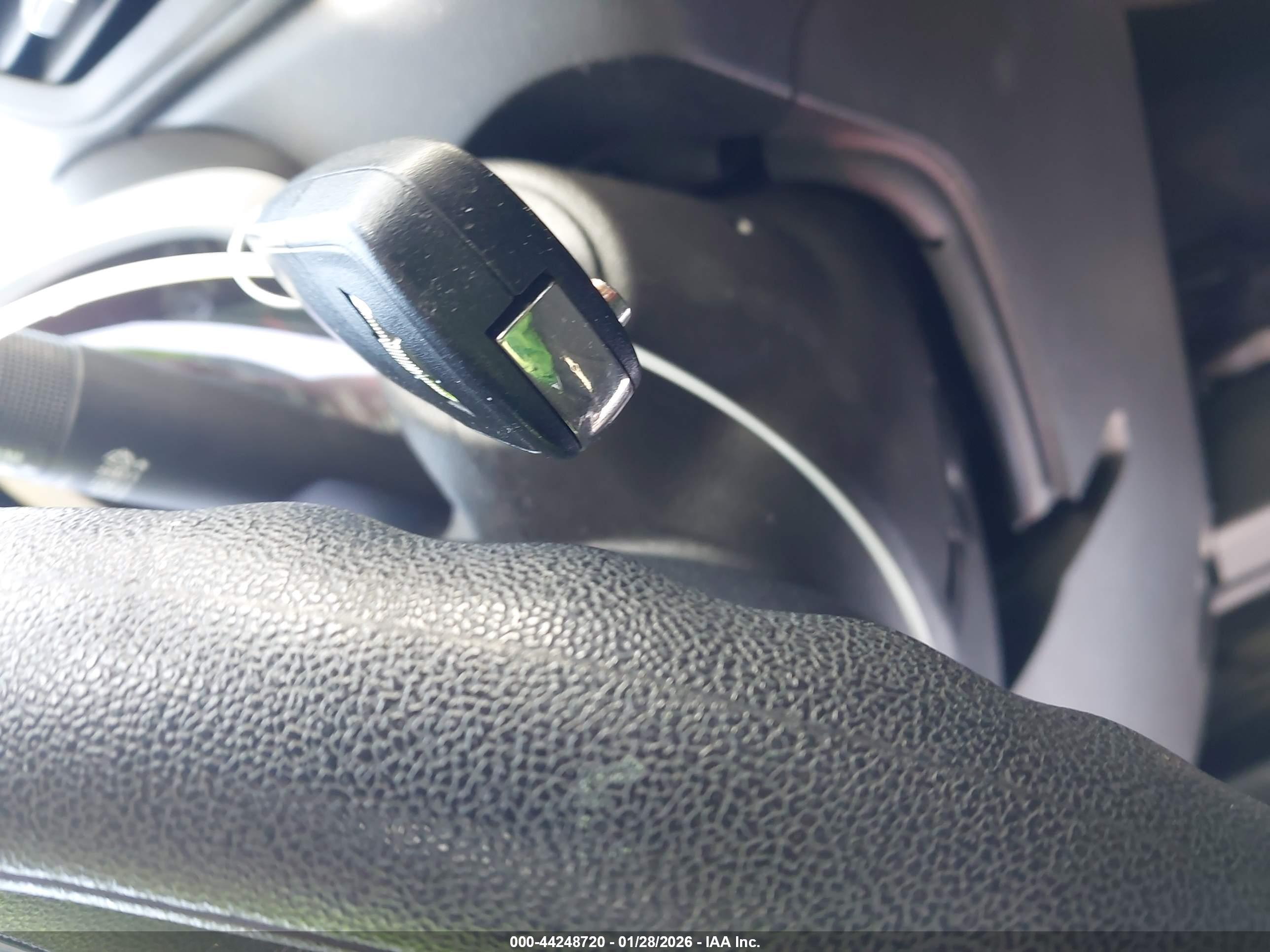 CHEVROLET EQUINOX image 11