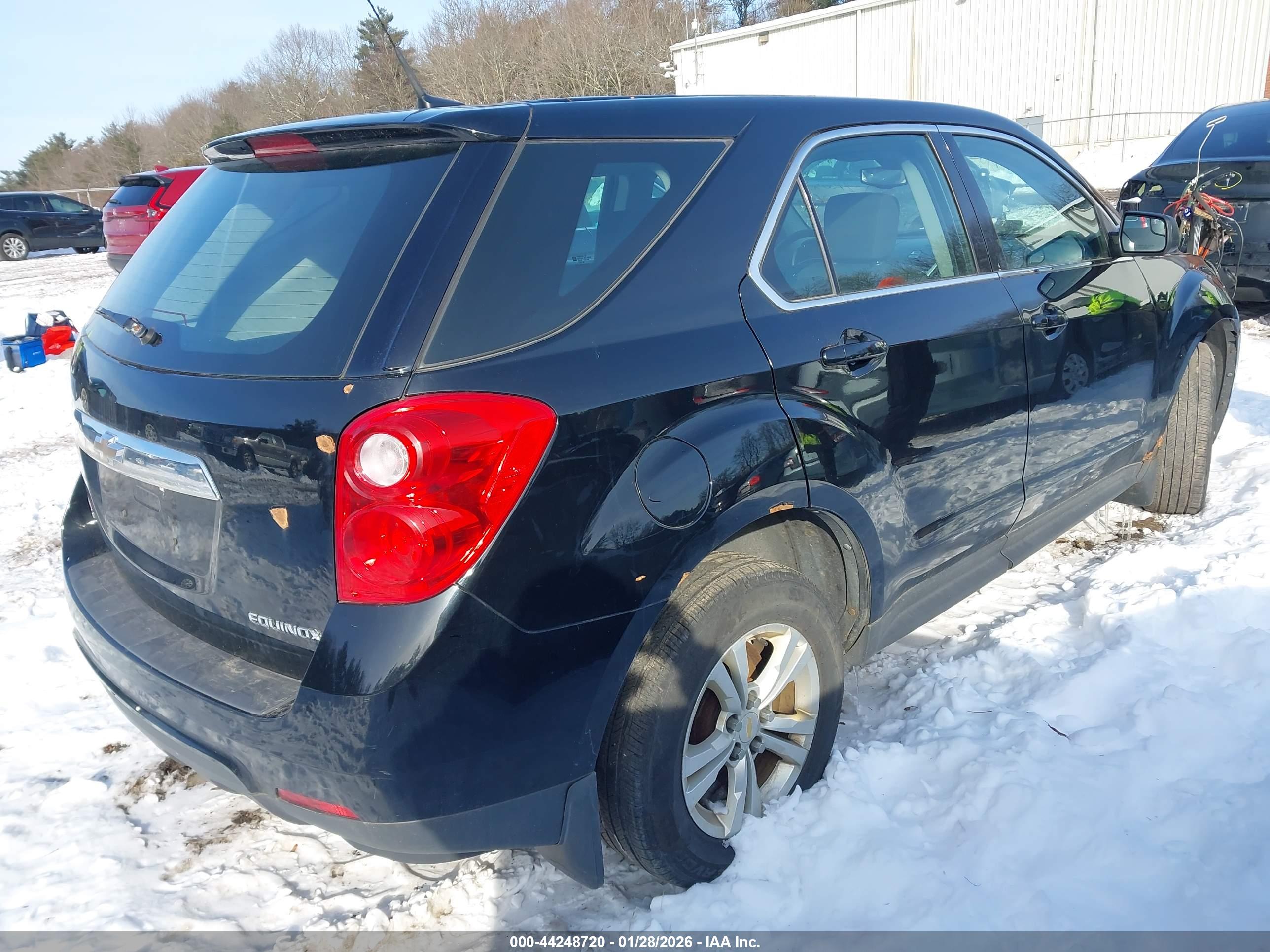 CHEVROLET EQUINOX image 4