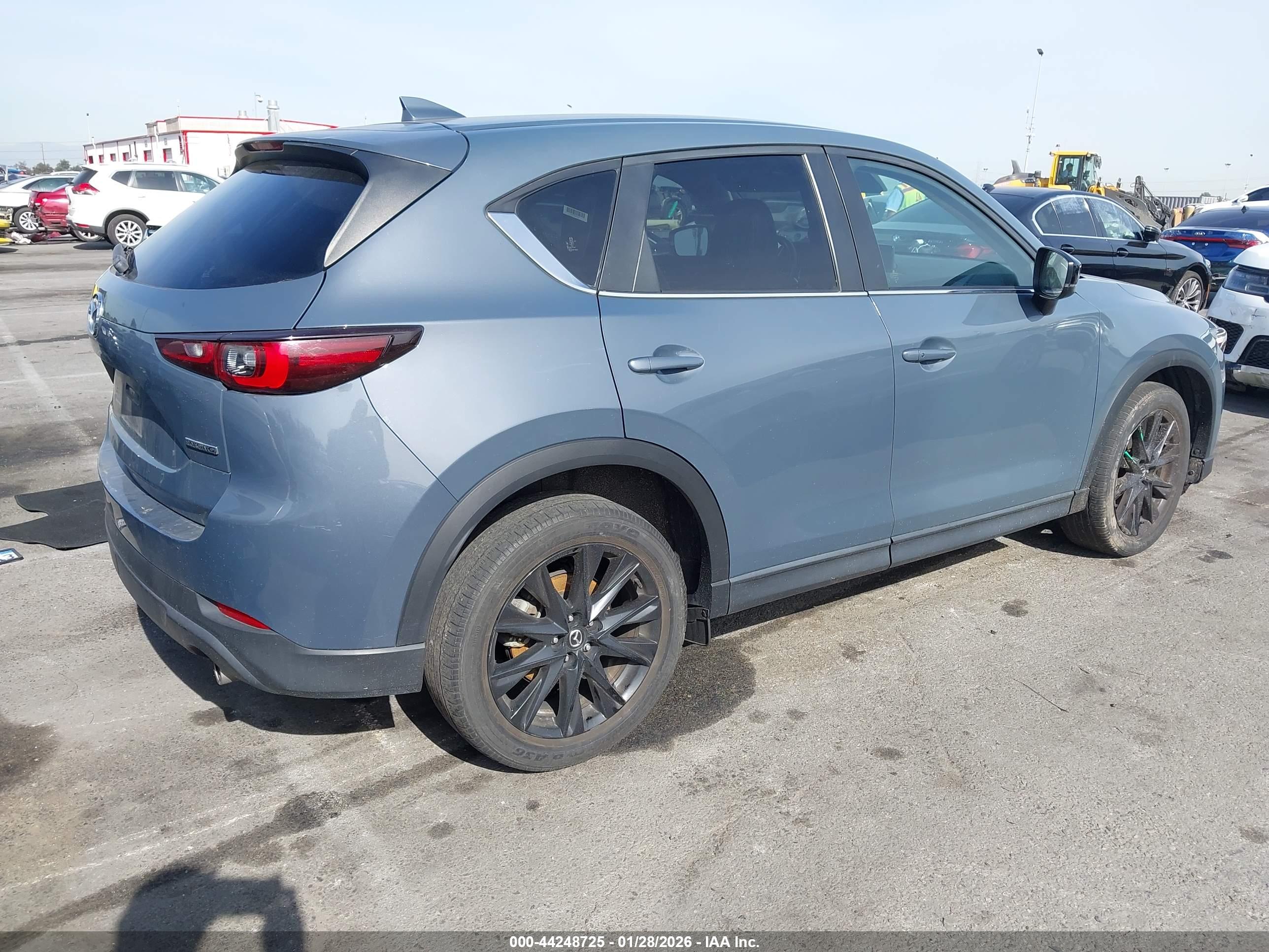 MAZDA CX-5 image 4