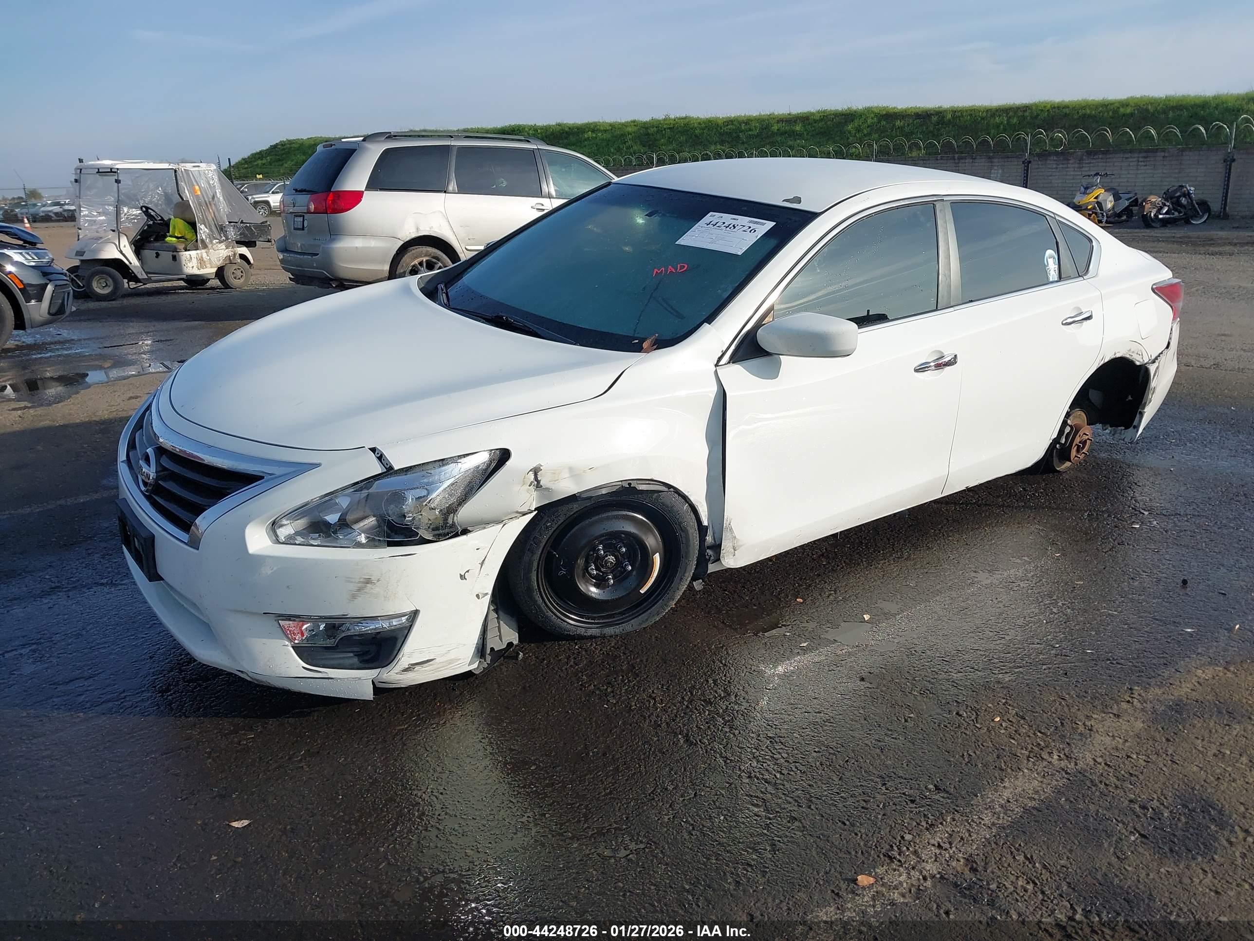 NISSAN ALTIMA image 2