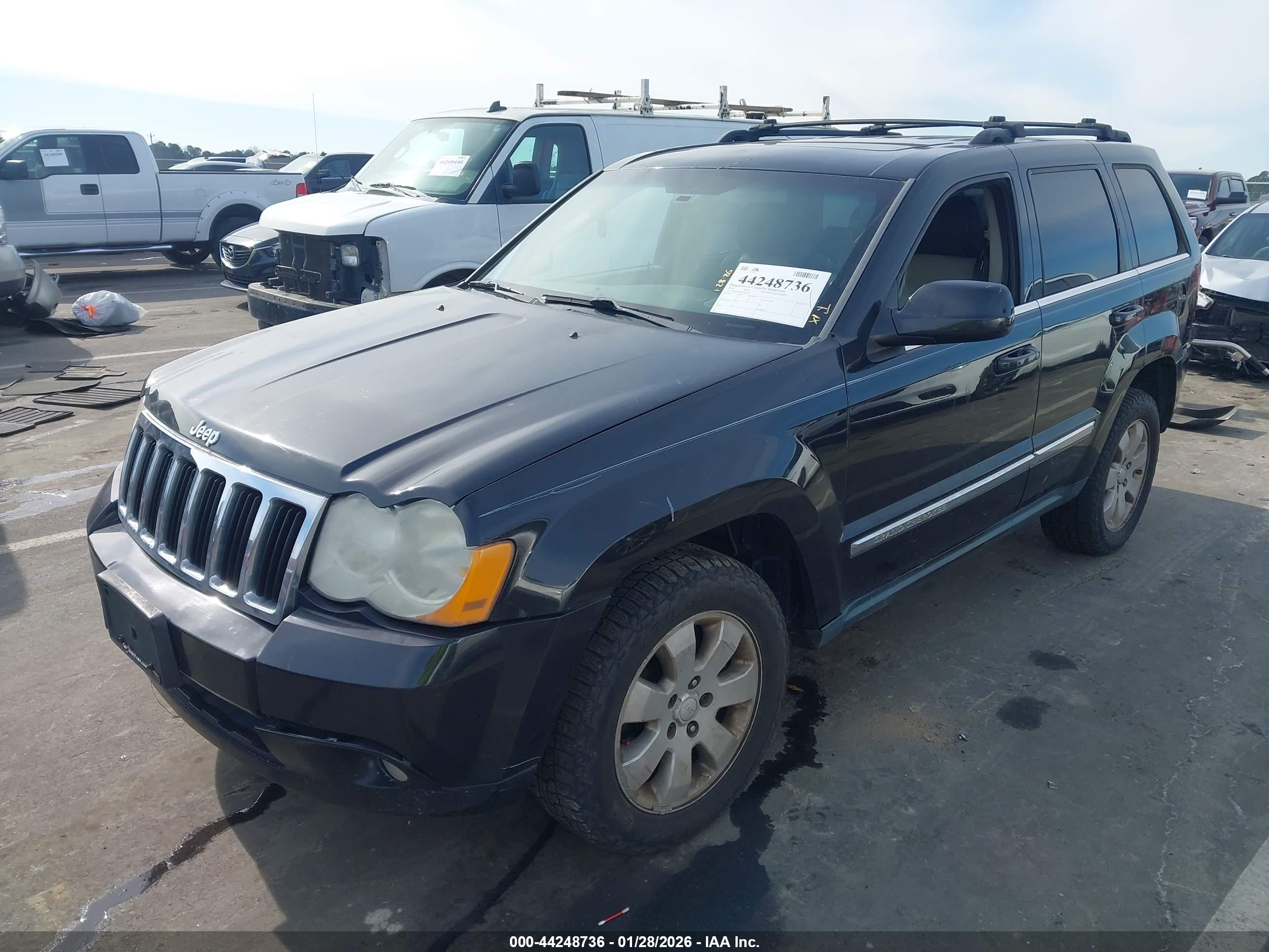 JEEP GRAND image 2