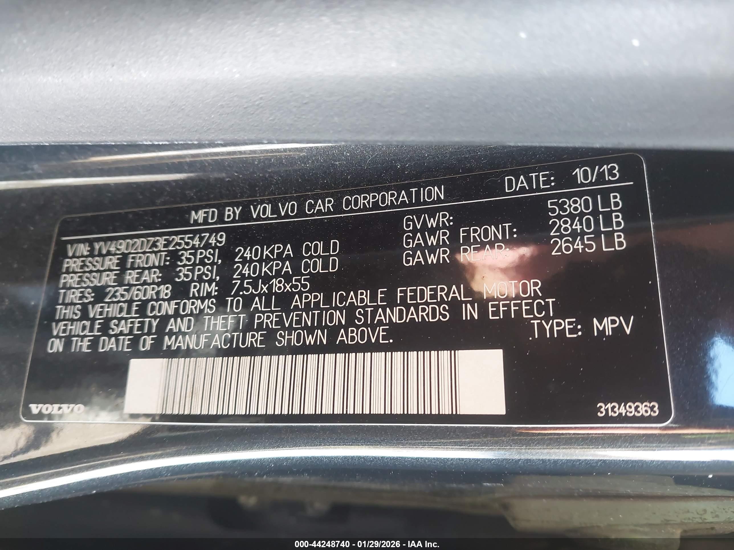 VOLVO XC60 image 9