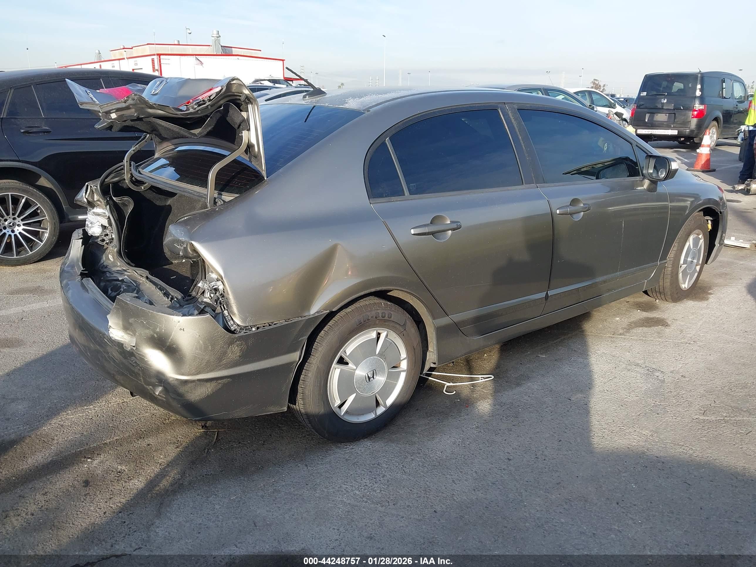 HONDA CIVIC image 4