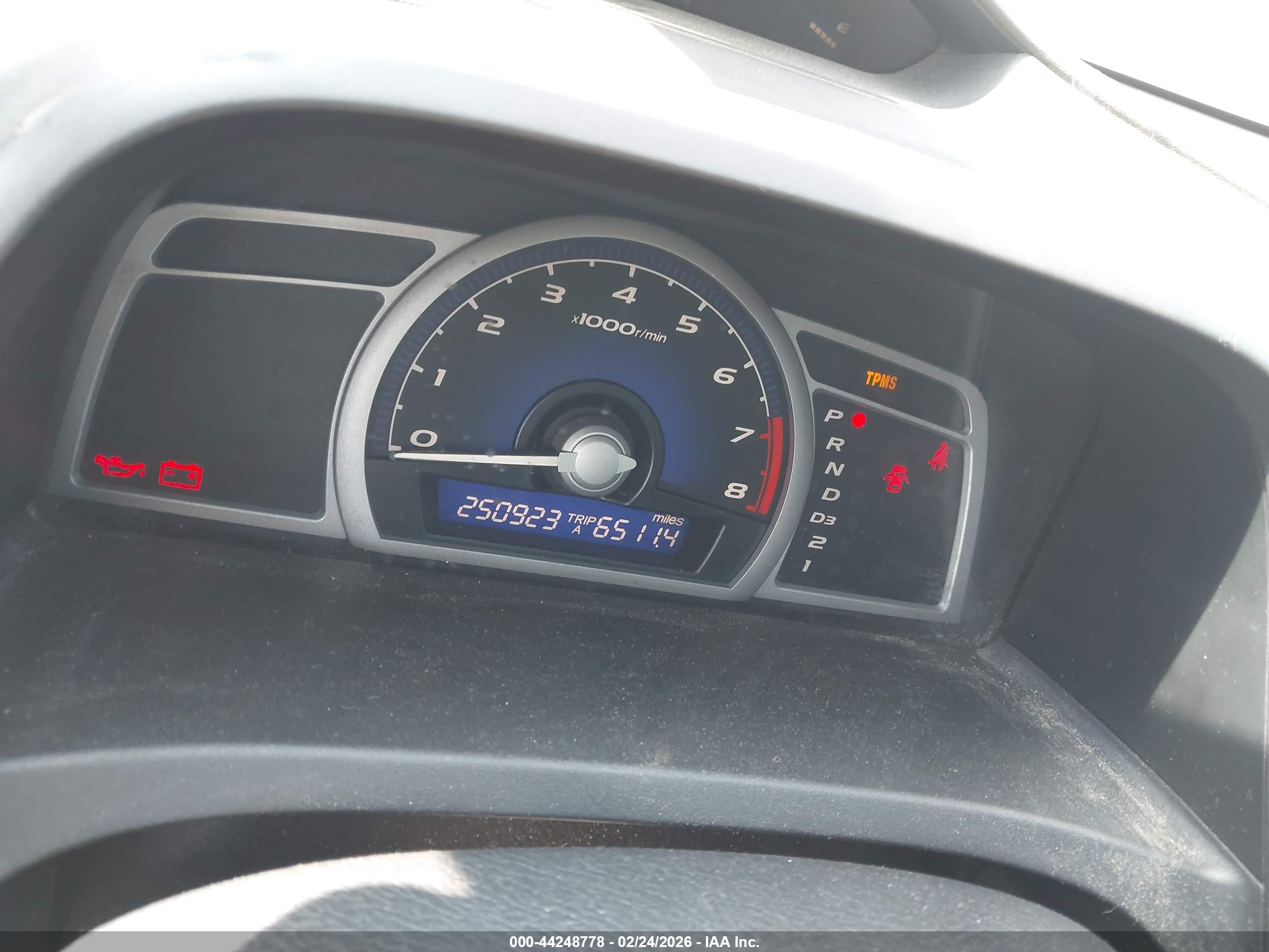 HONDA CIVIC image 7