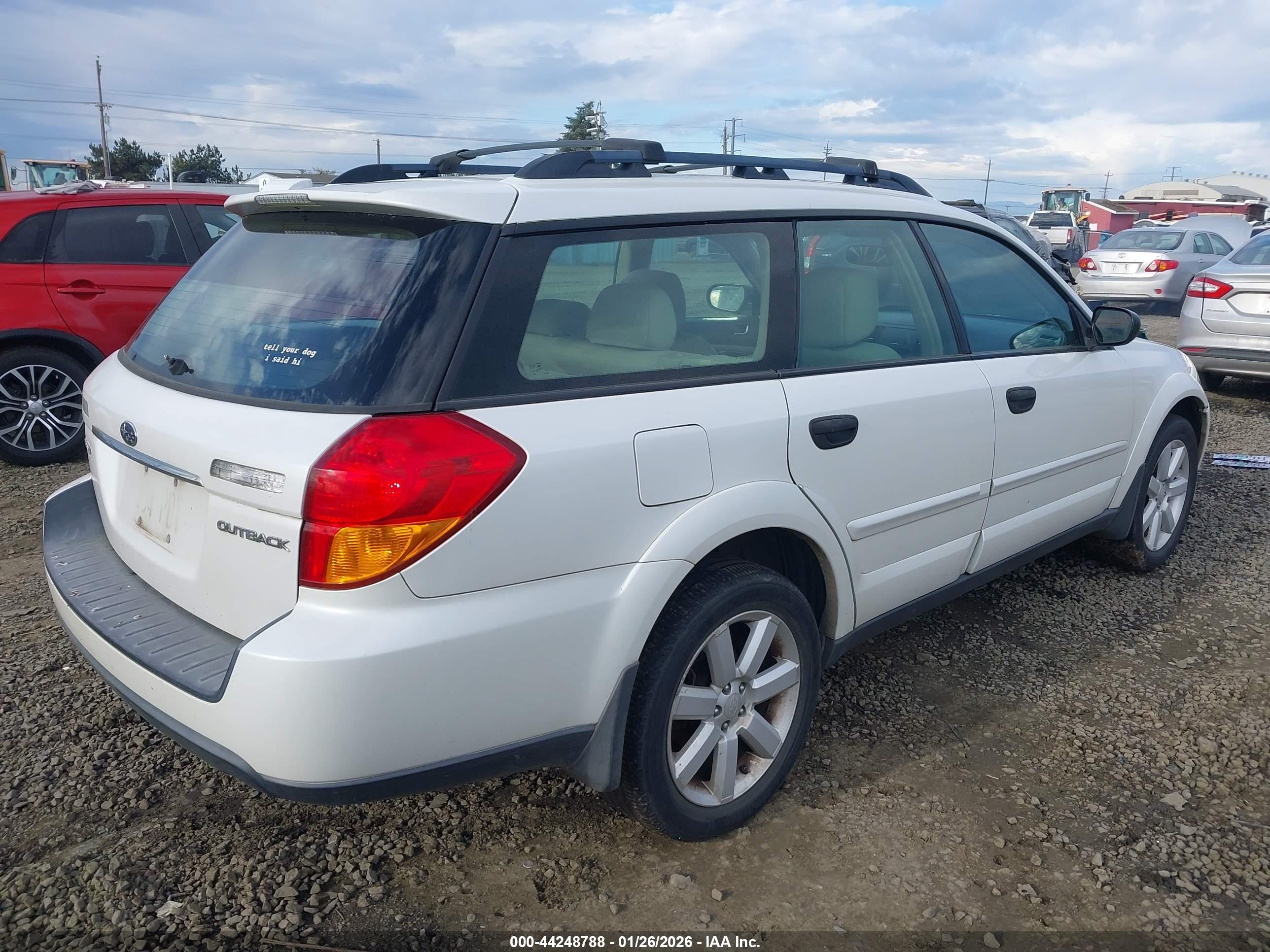 SUBARU OUTBACK image 4