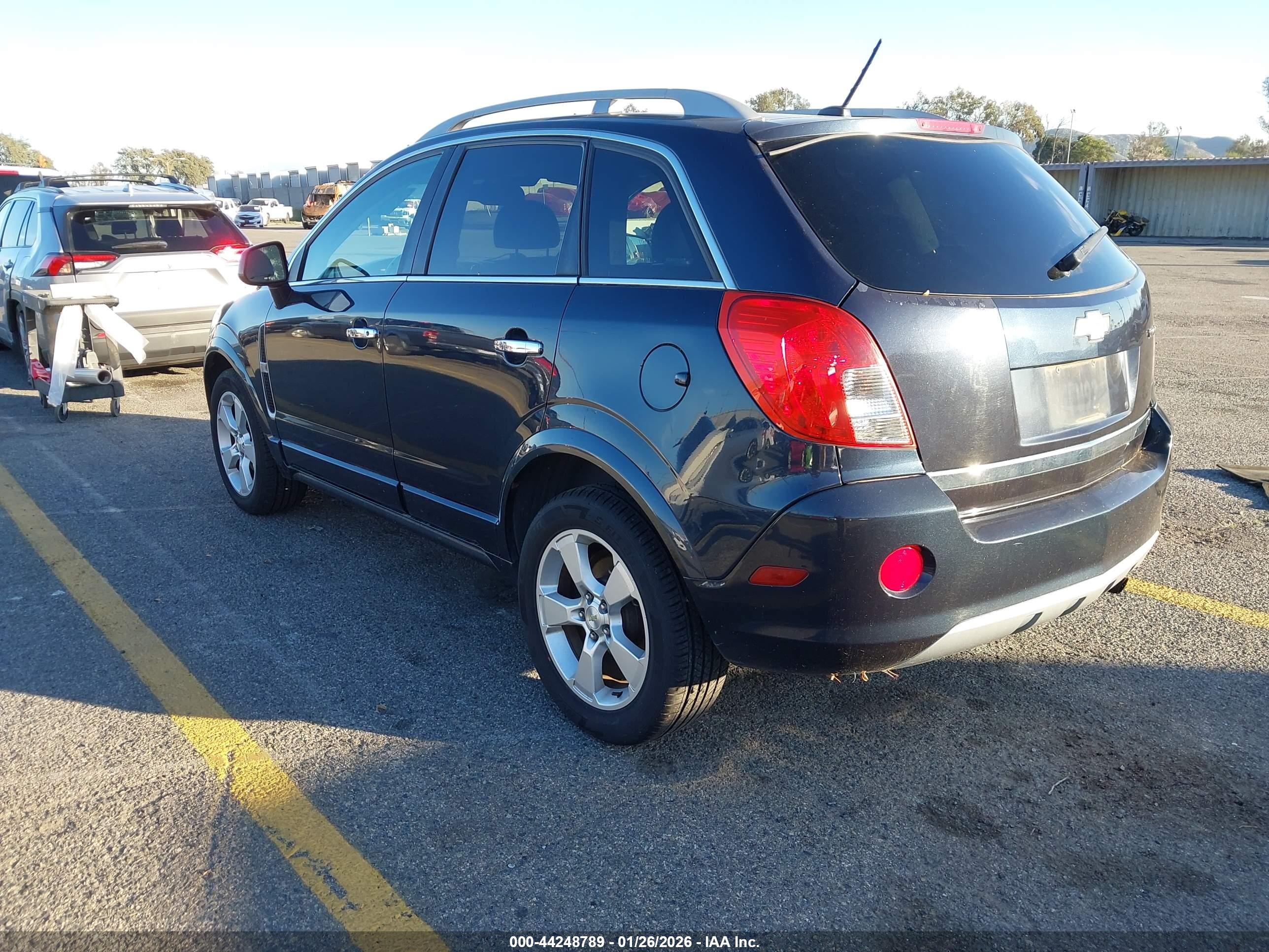 CHEVROLET CAPTIVA image 3