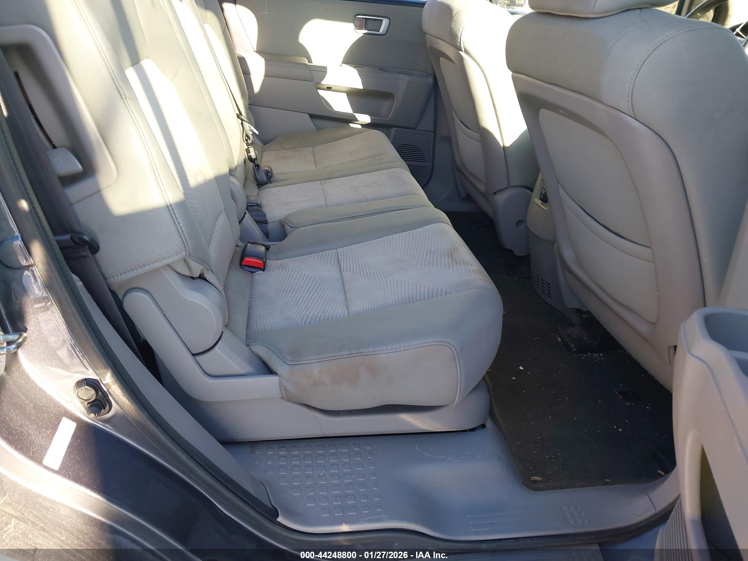 HONDA PILOT image 8