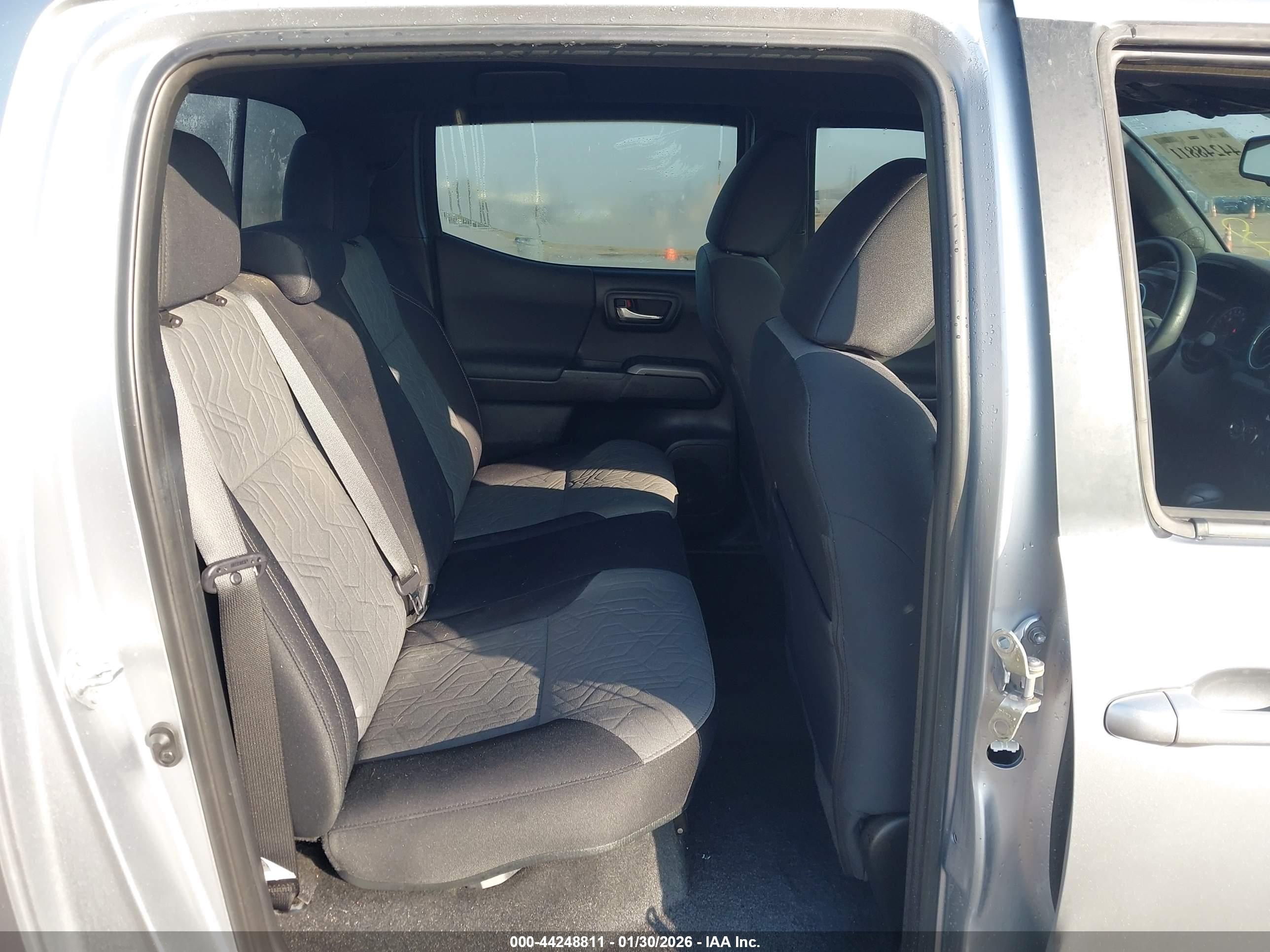 TOYOTA TACOMA image 8