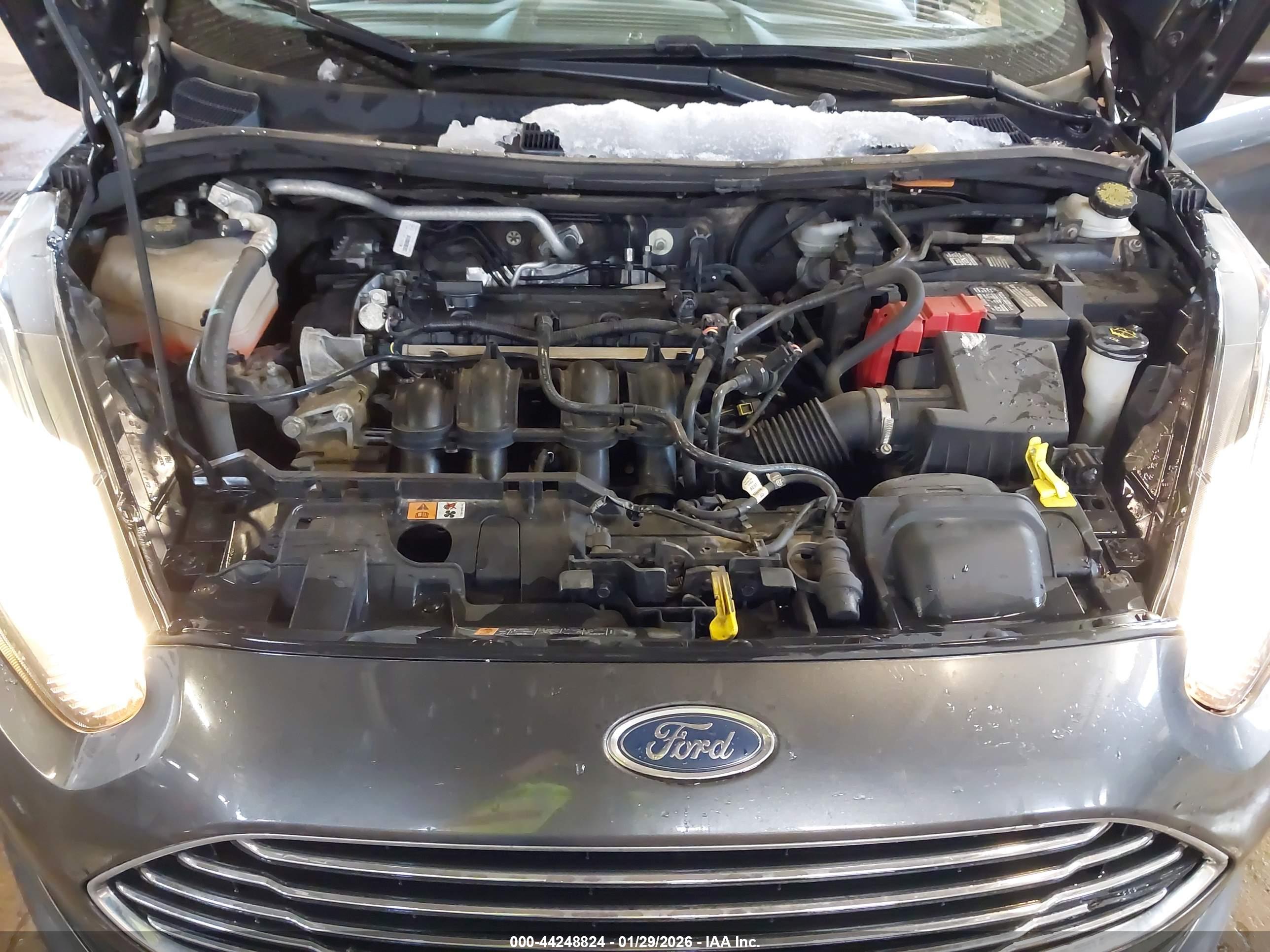 FORD FIESTA image 10