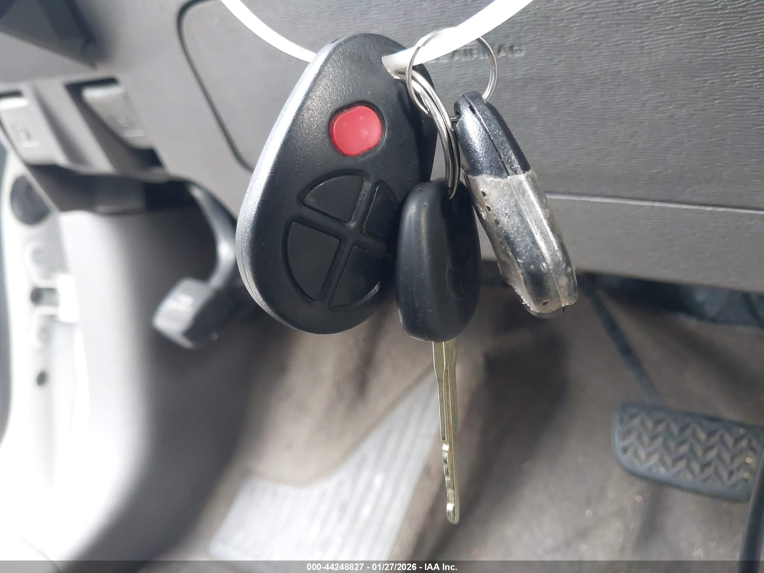 TOYOTA SIENNA image 11