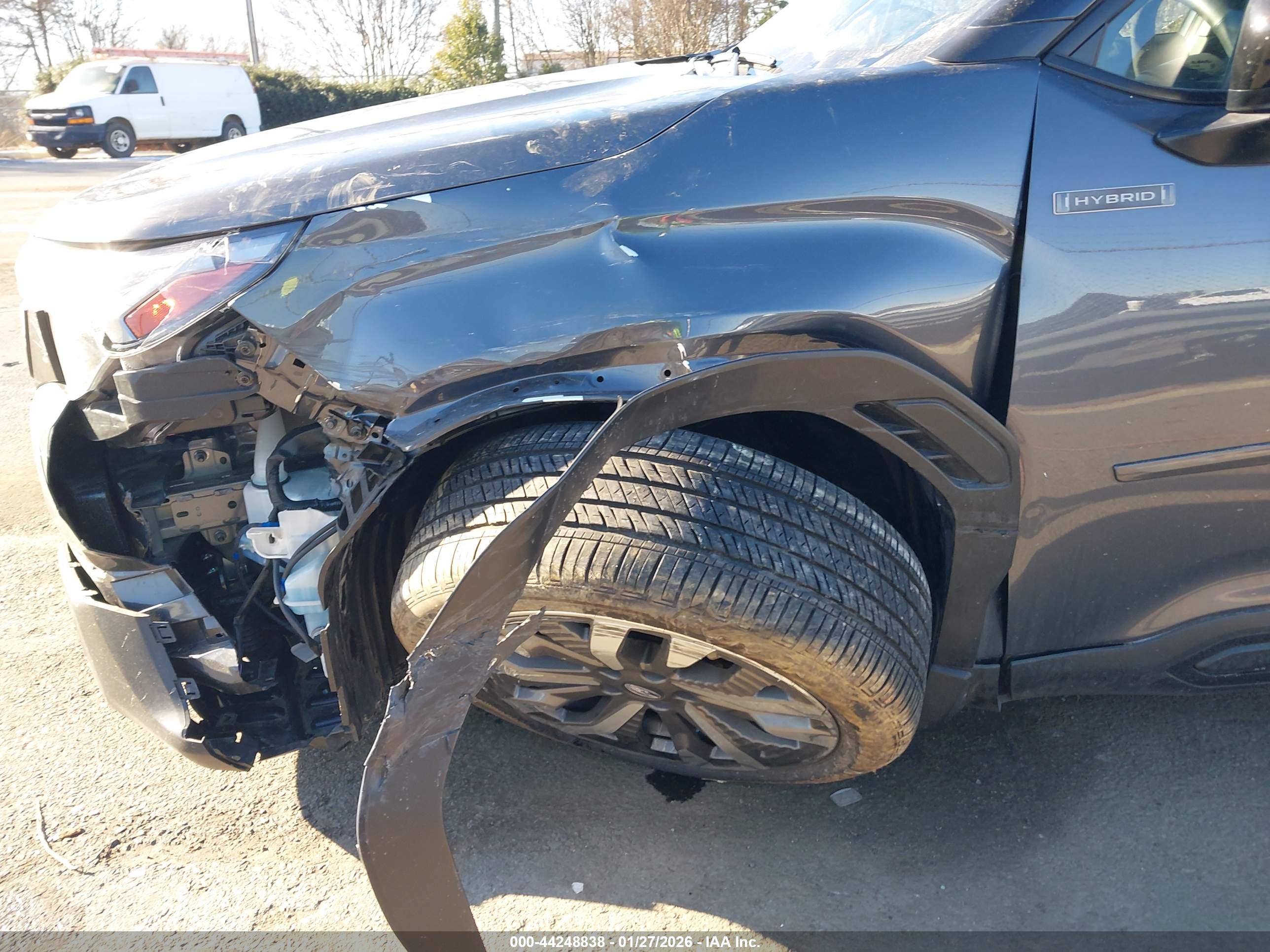 SUBARU FORESTER image 6