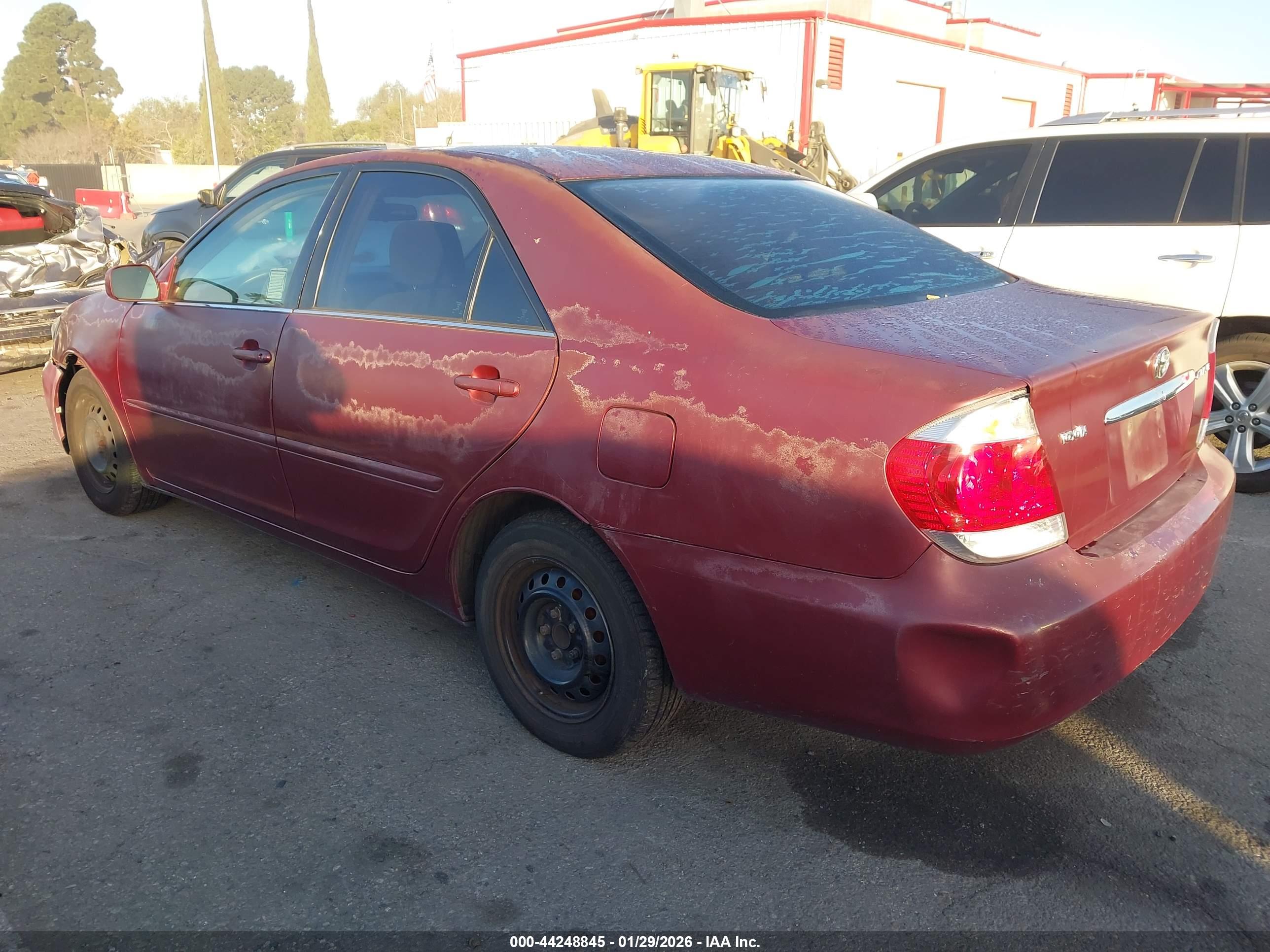 TOYOTA CAMRY image 3