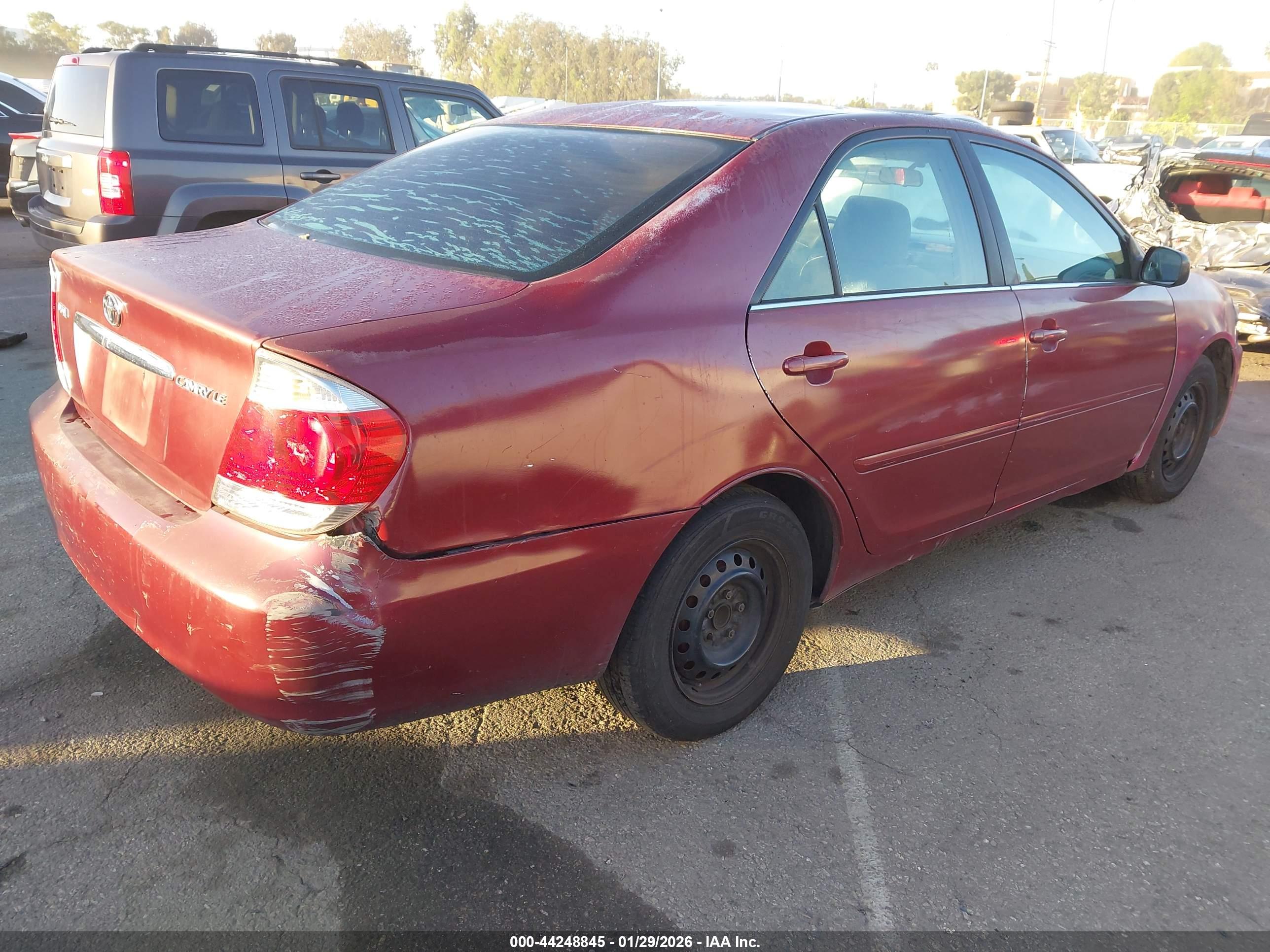 TOYOTA CAMRY image 4