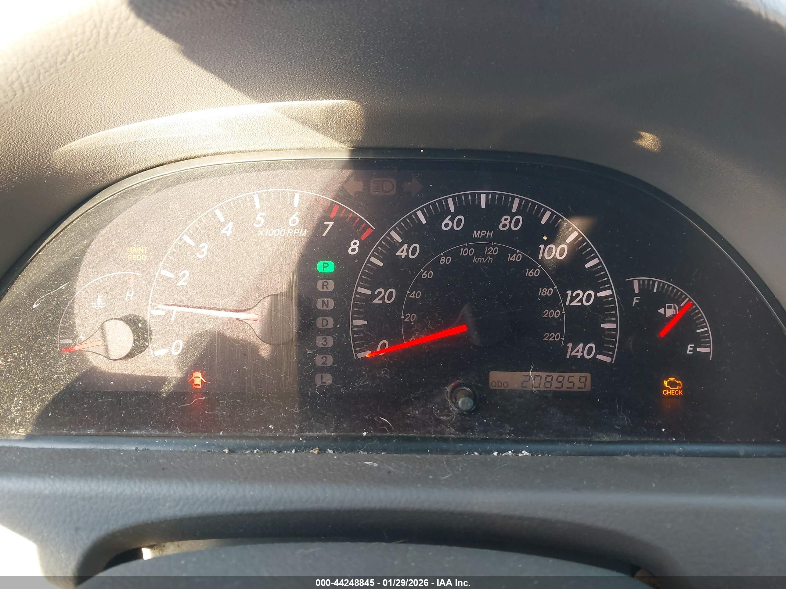 TOYOTA CAMRY image 7