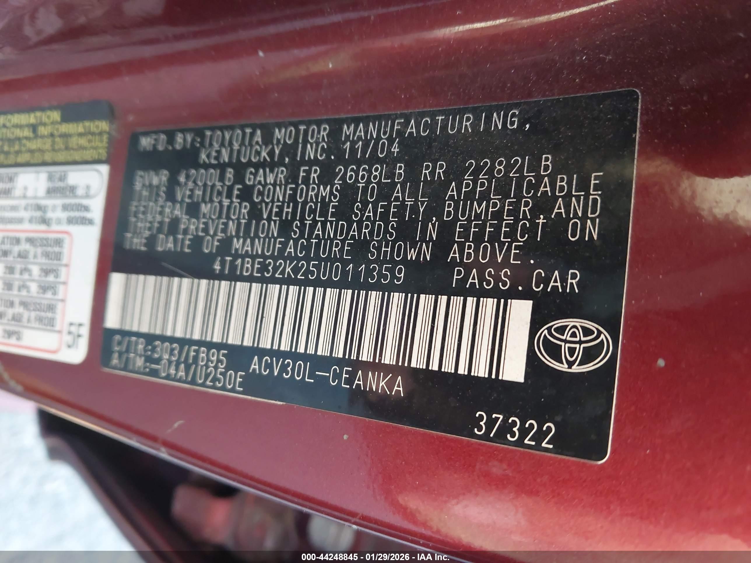 TOYOTA CAMRY image 9
