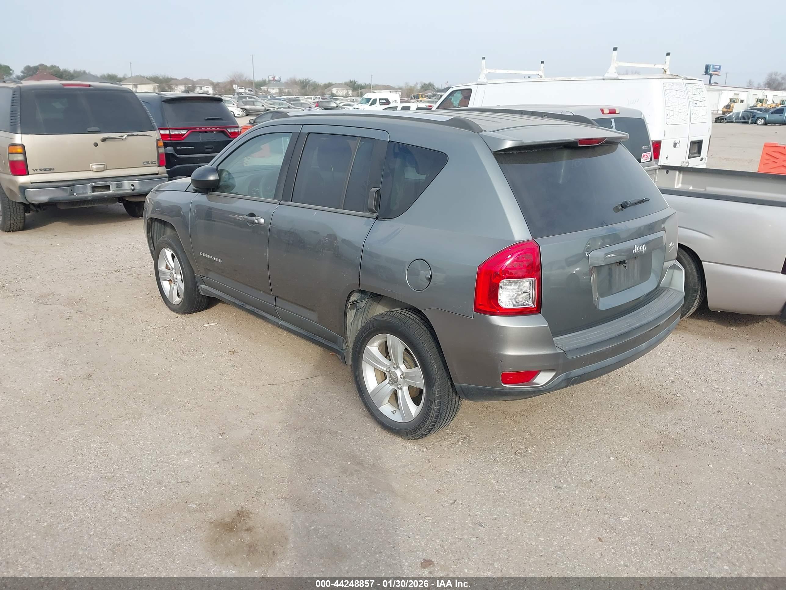 JEEP COMPASS image 3