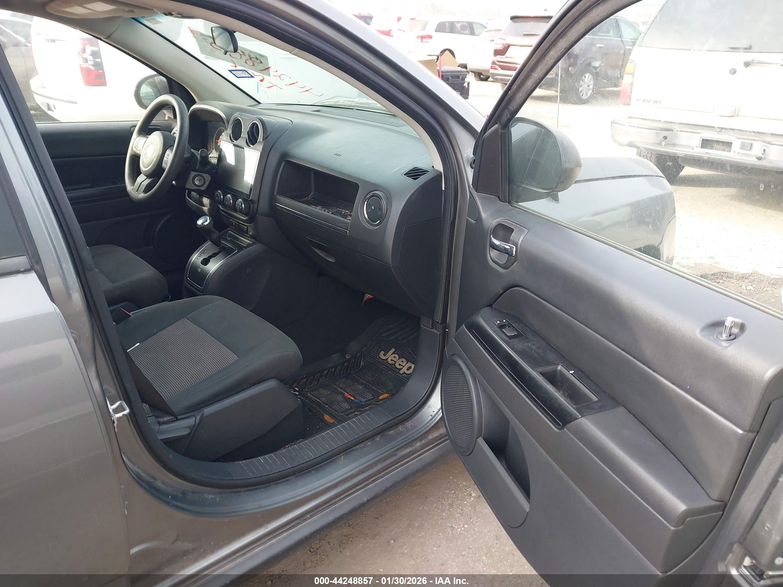 JEEP COMPASS image 5