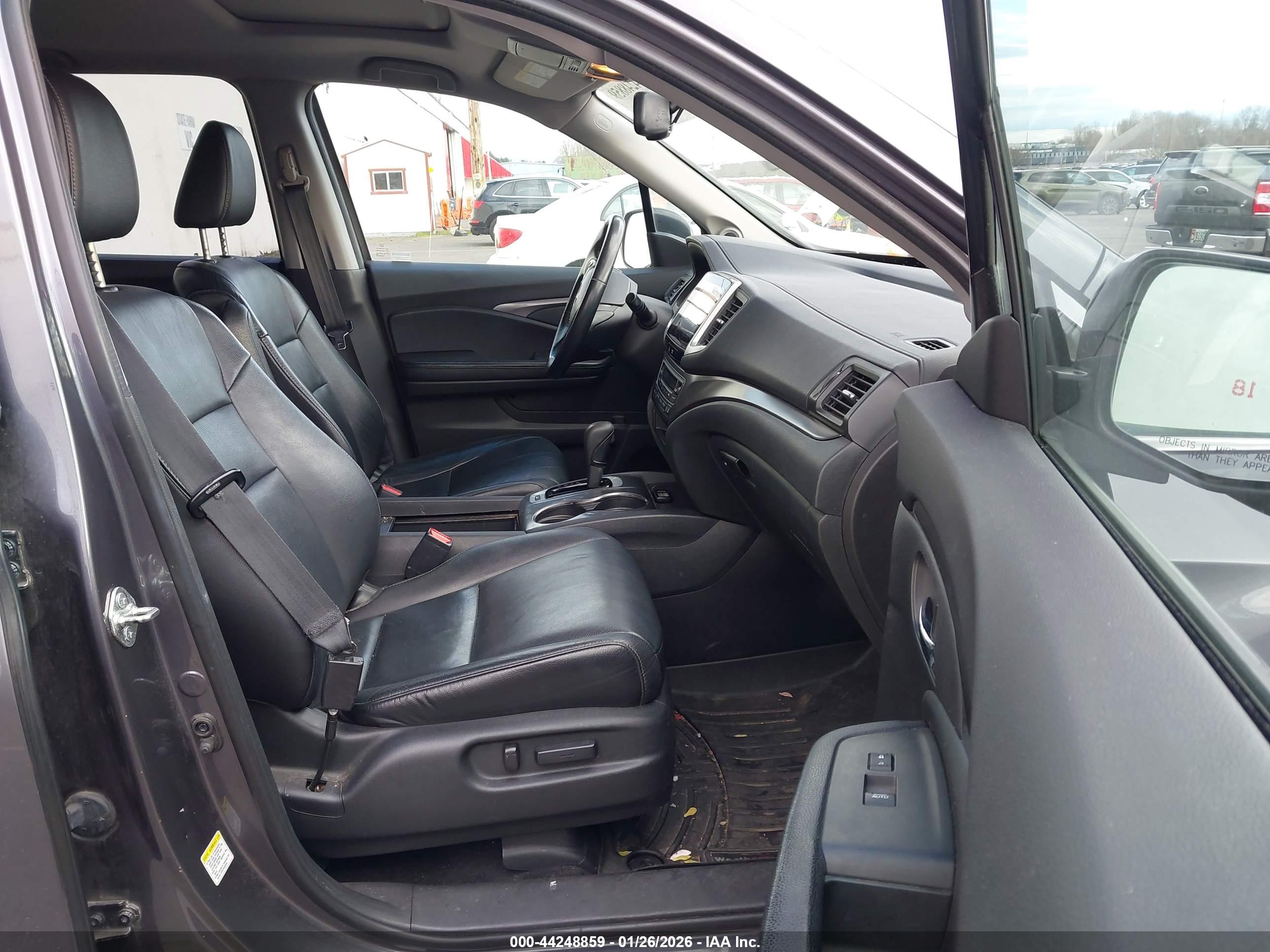 HONDA PILOT image 5