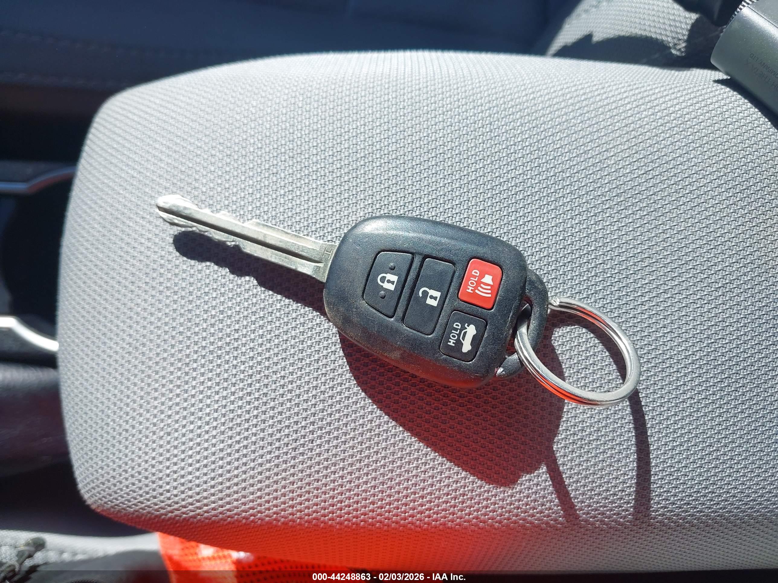 TOYOTA COROLLA image 11
