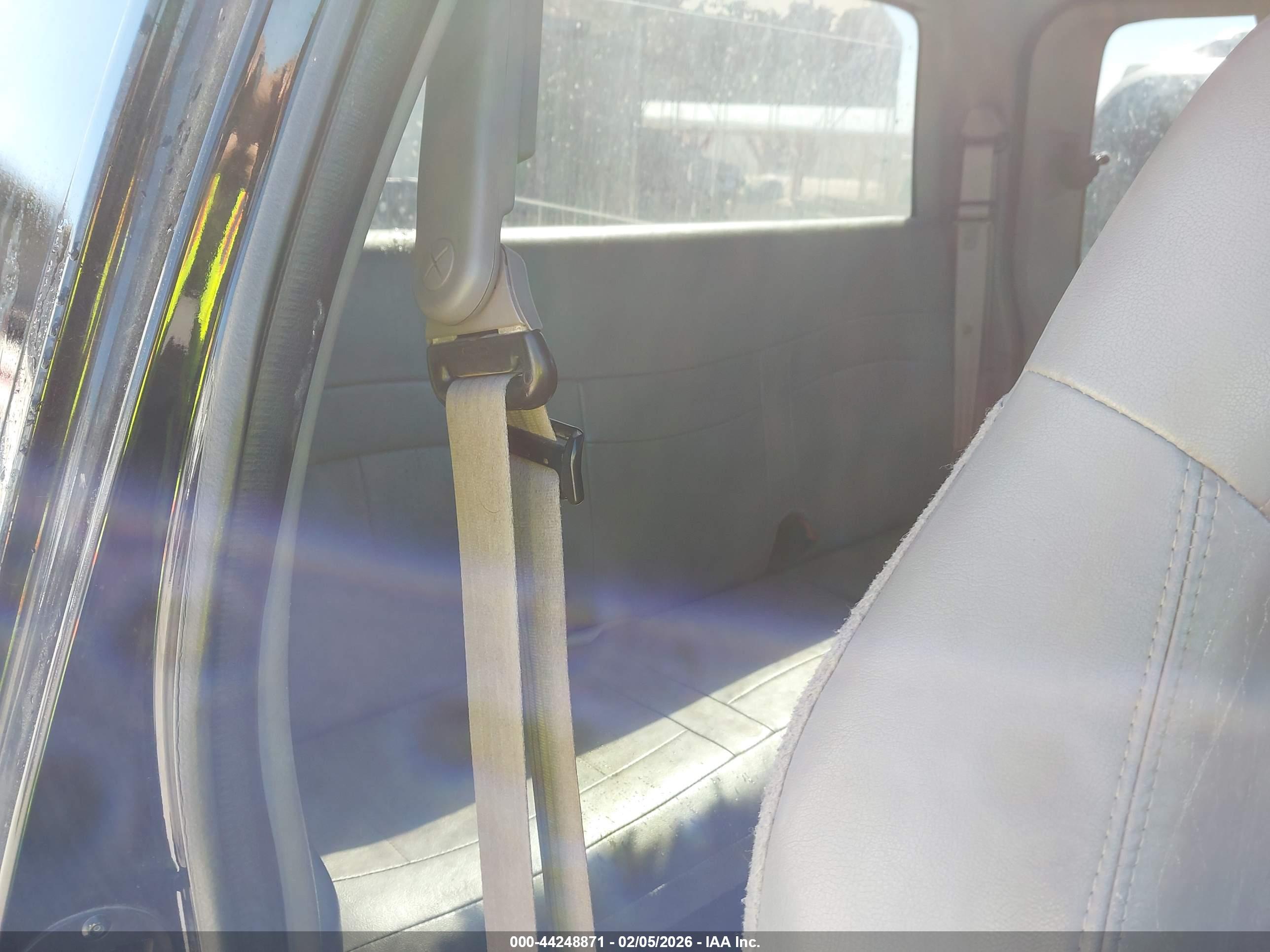 FORD F-150 image 8