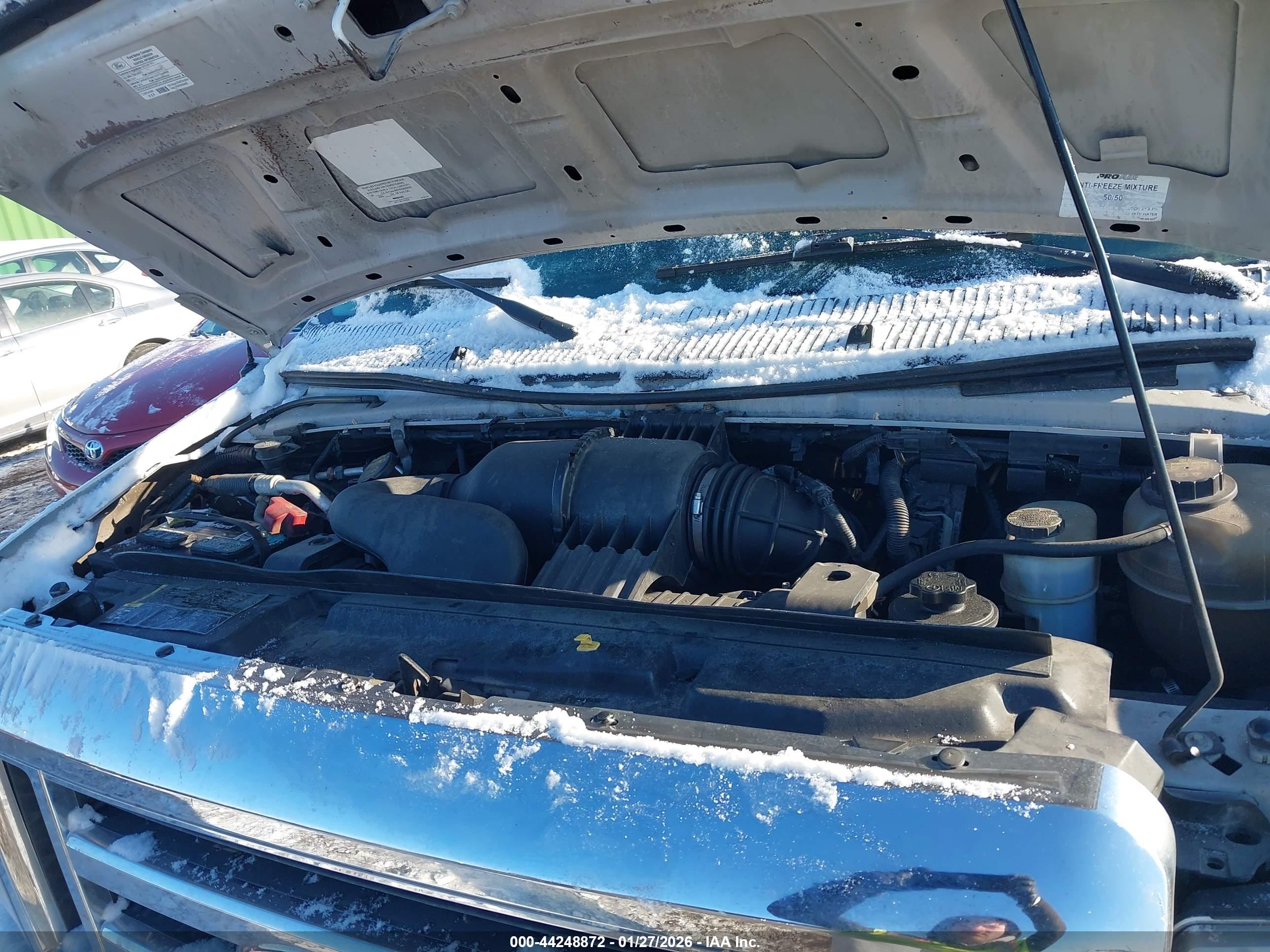 FORD E-250 image 10