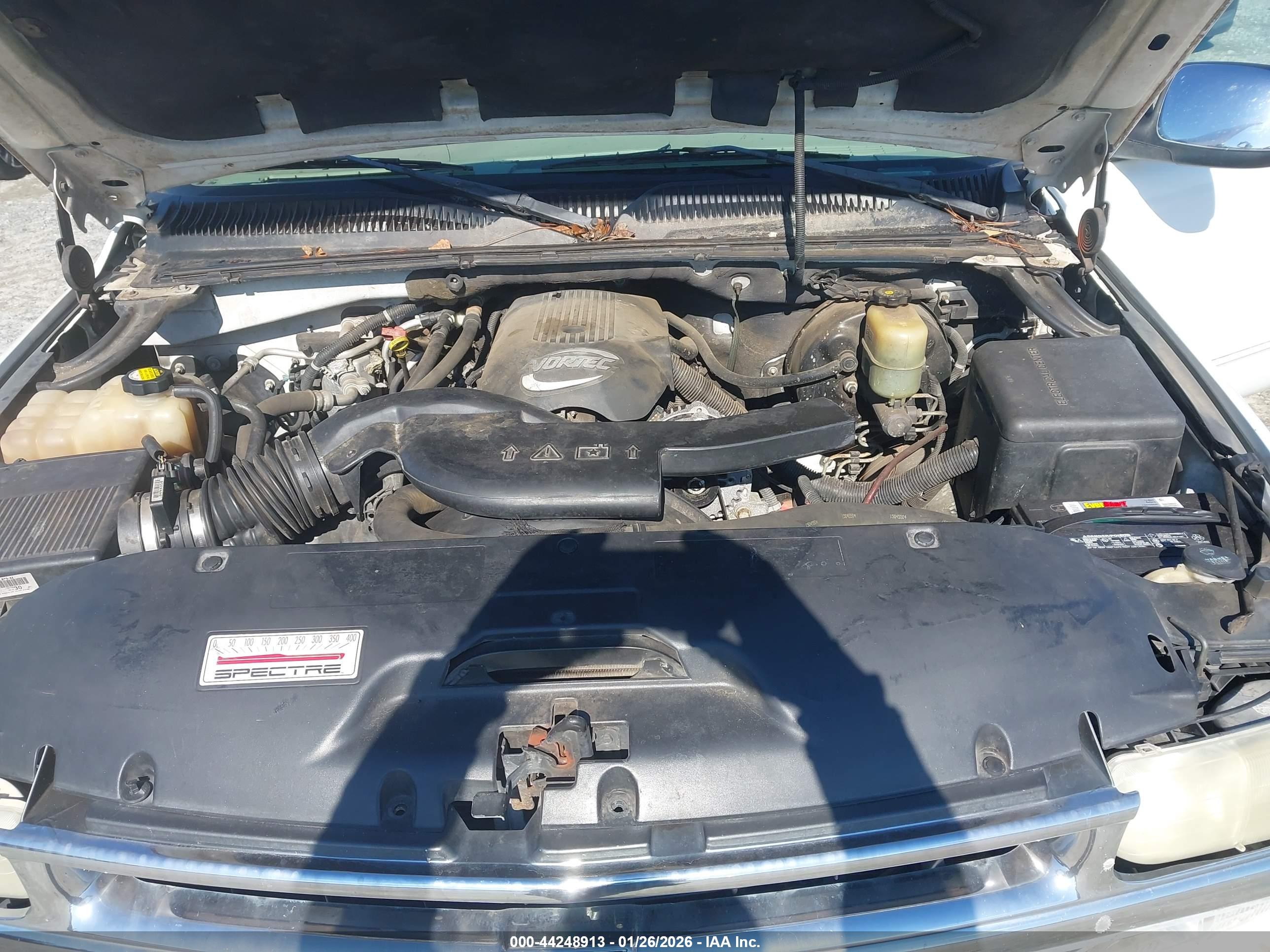 CHEVROLET SUBURBAN image 10